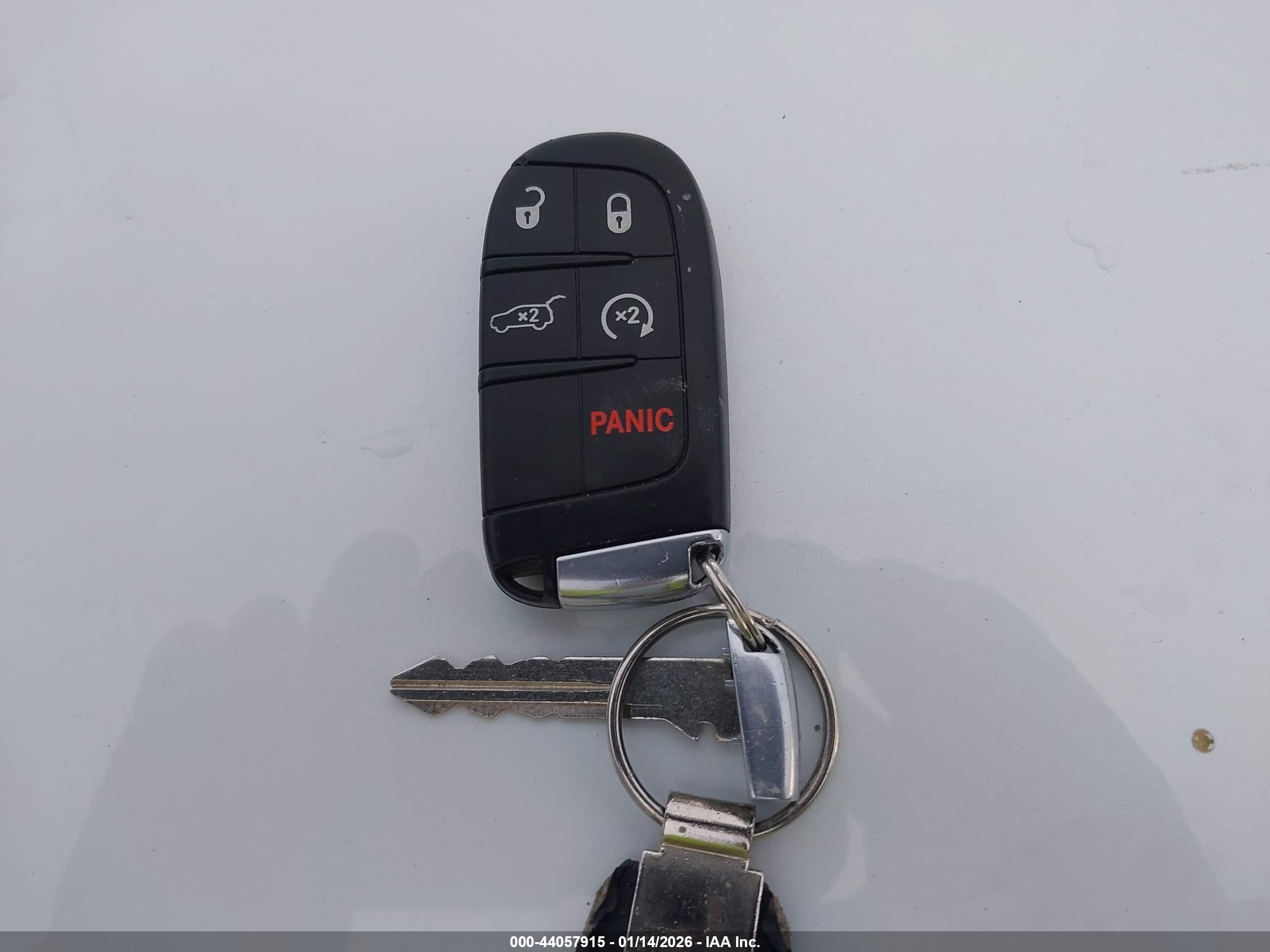 JEEP GRAND image 11