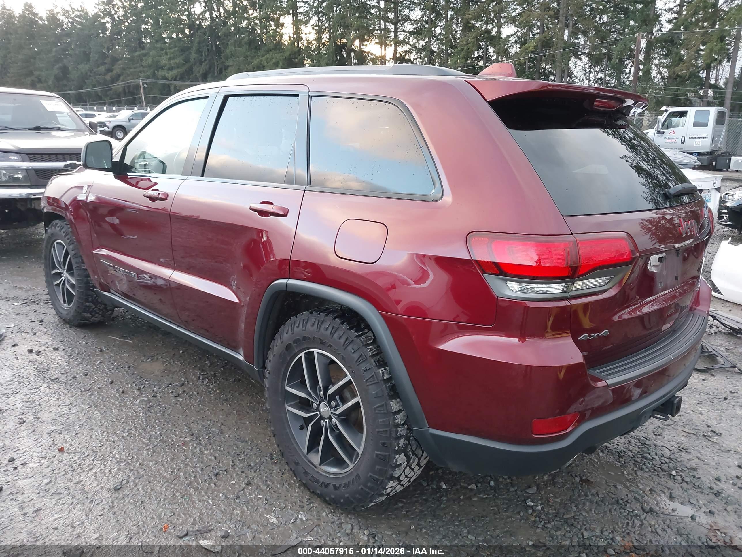 JEEP GRAND image 3