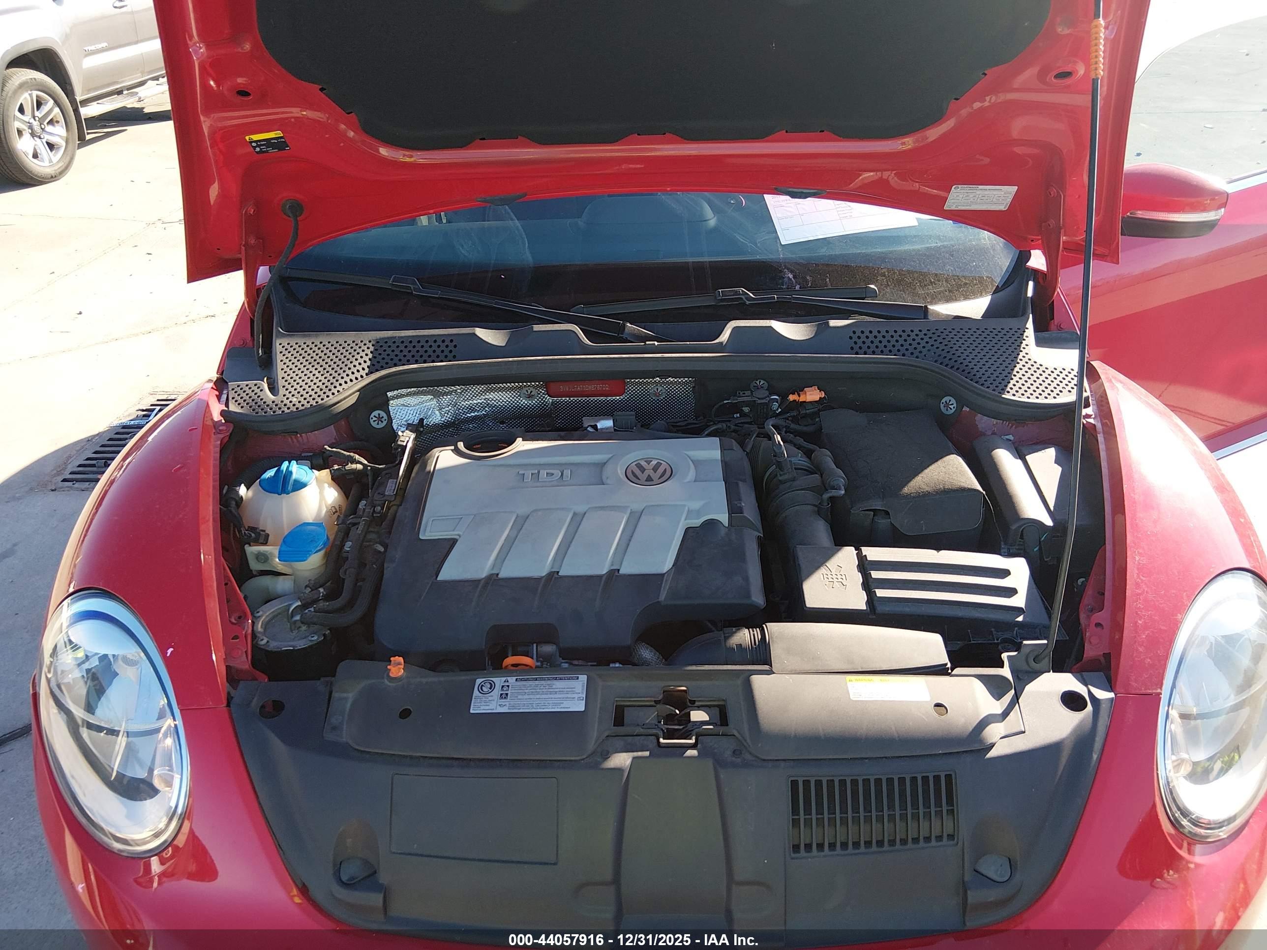 VOLKSWAGEN BEETLE image 10