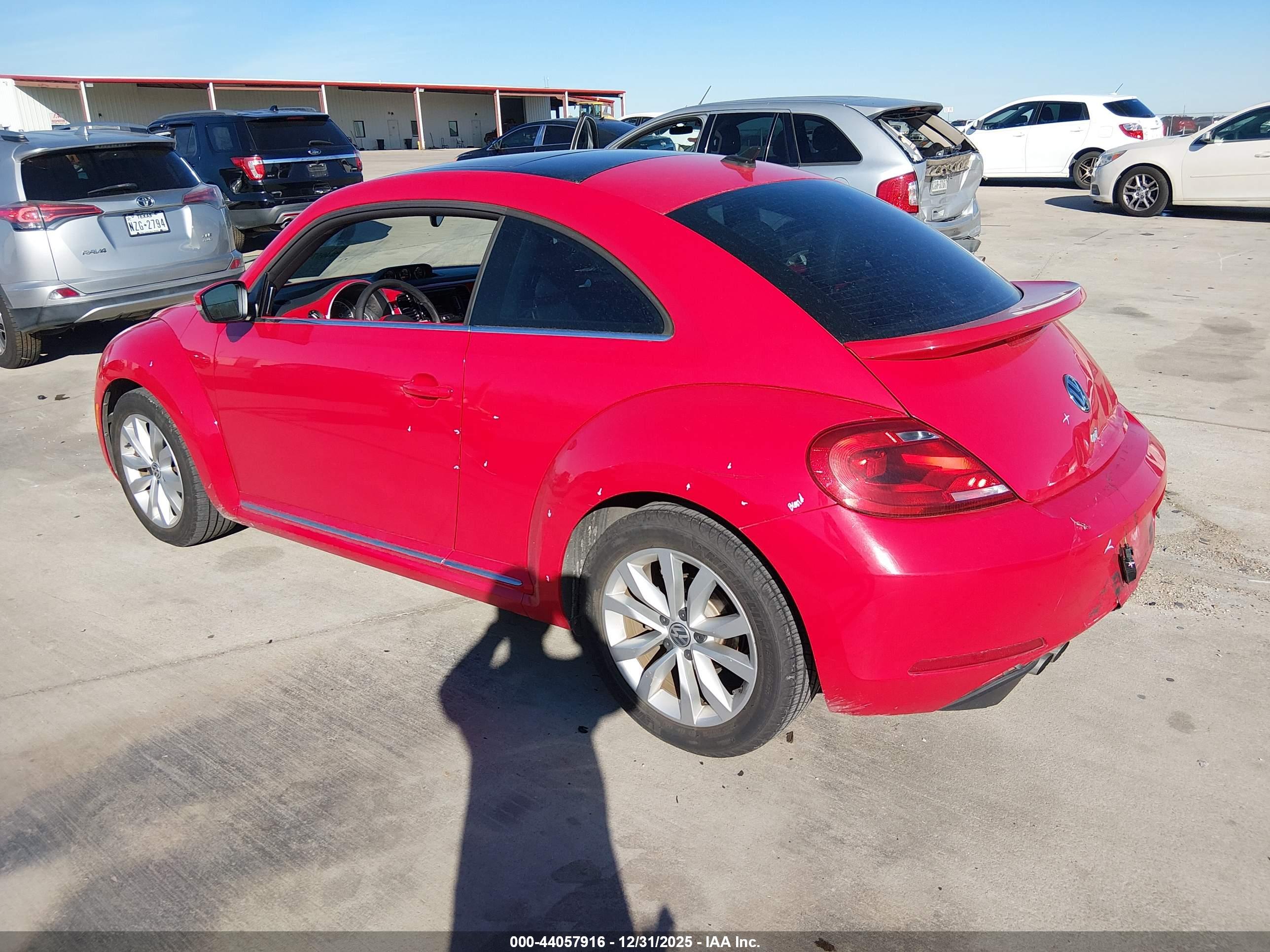 VOLKSWAGEN BEETLE image 3