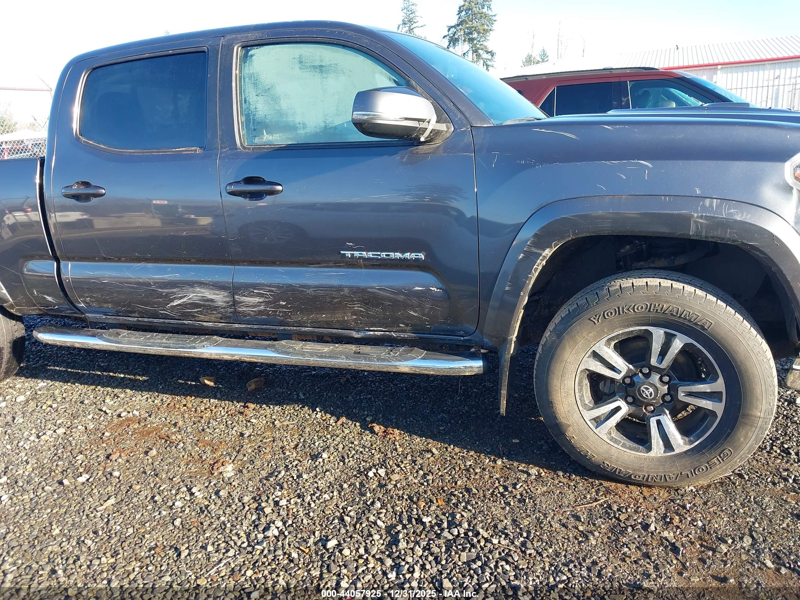 TOYOTA TACOMA image 6