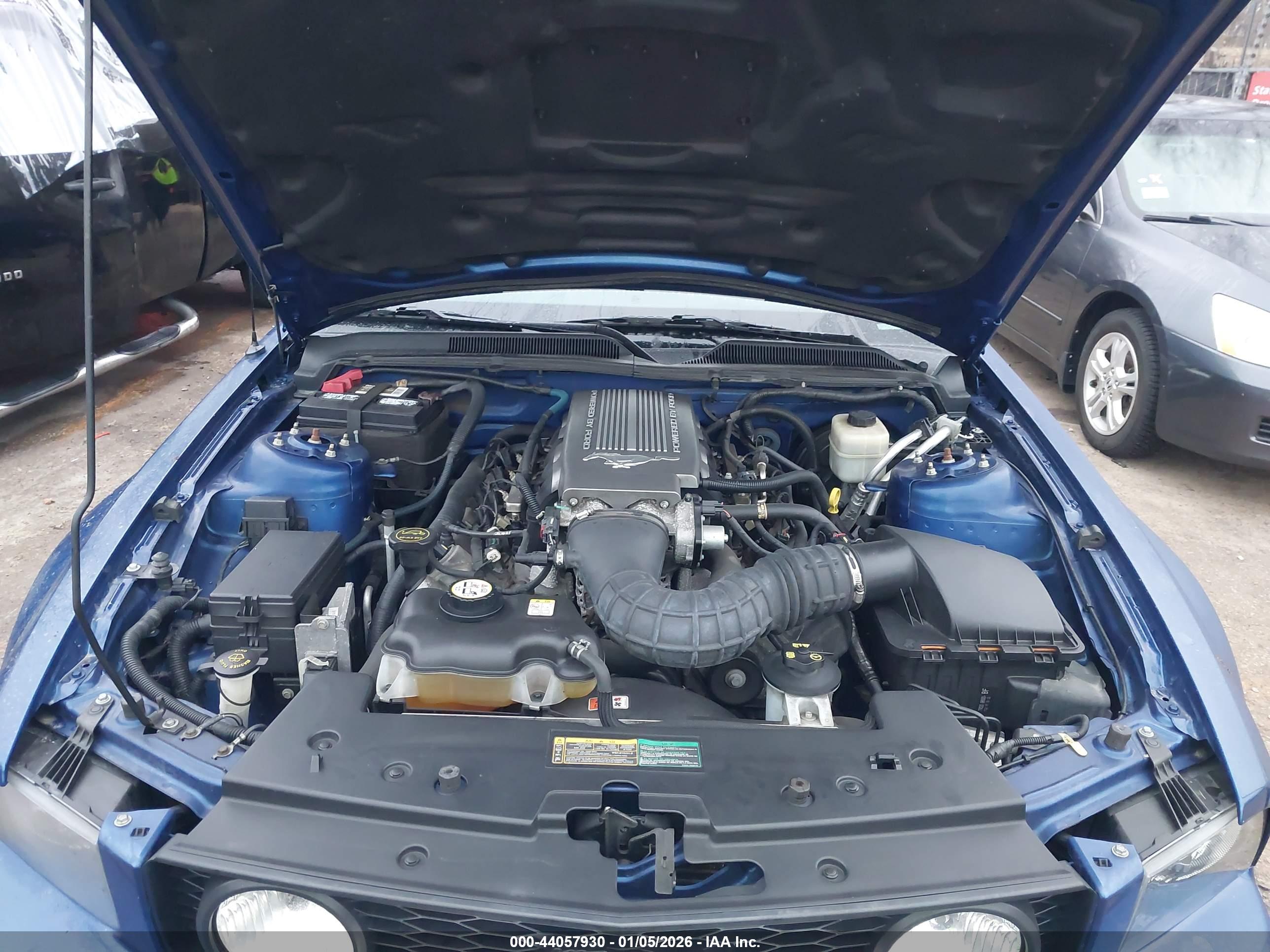 FORD MUSTANG image 10