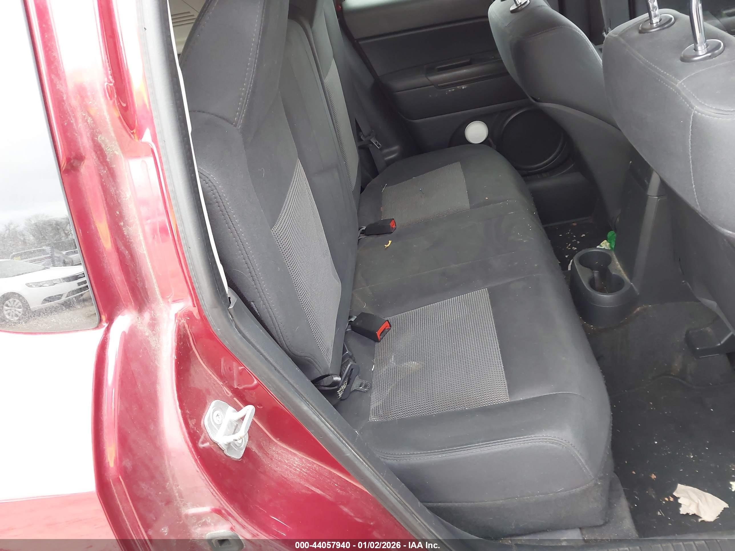 JEEP COMPASS image 8