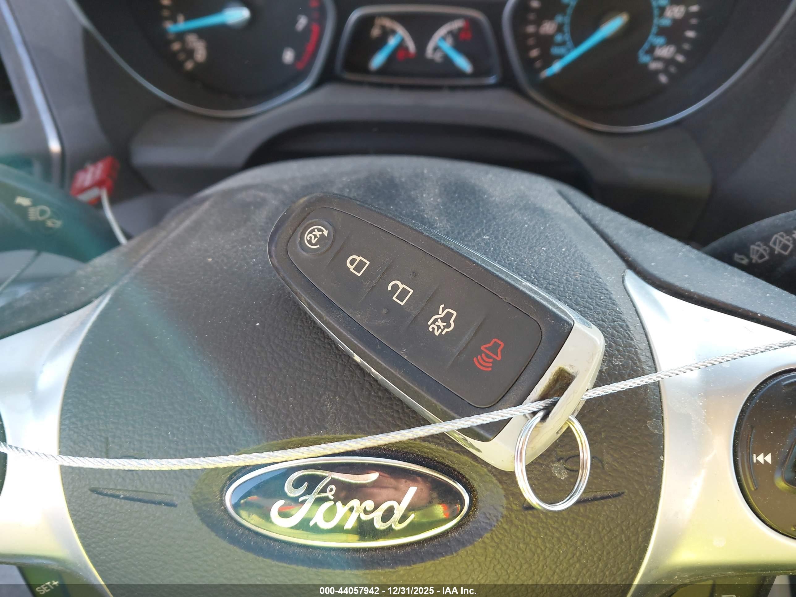 FORD ESCAPE image 11