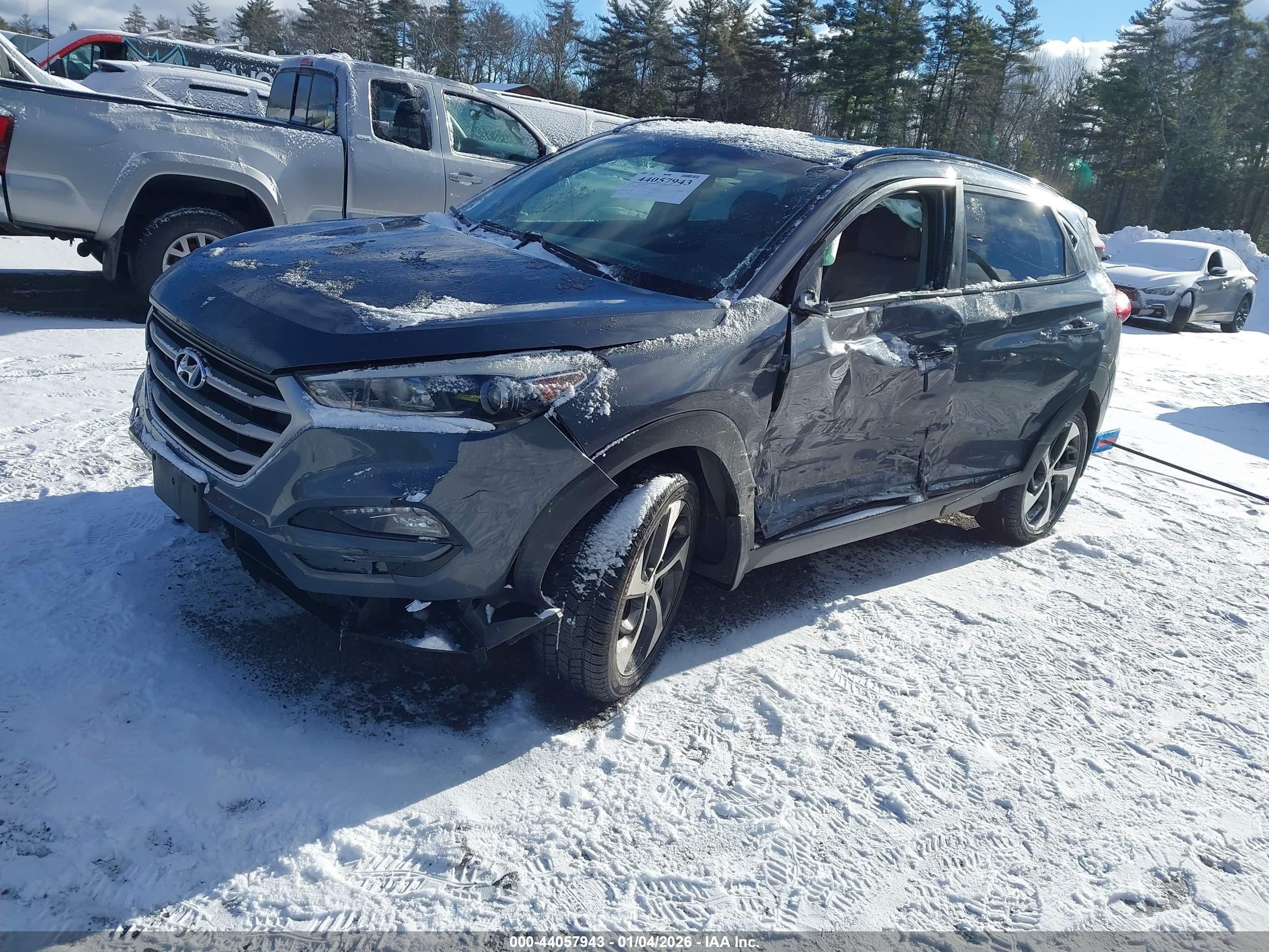 HYUNDAI TUCSON image 2