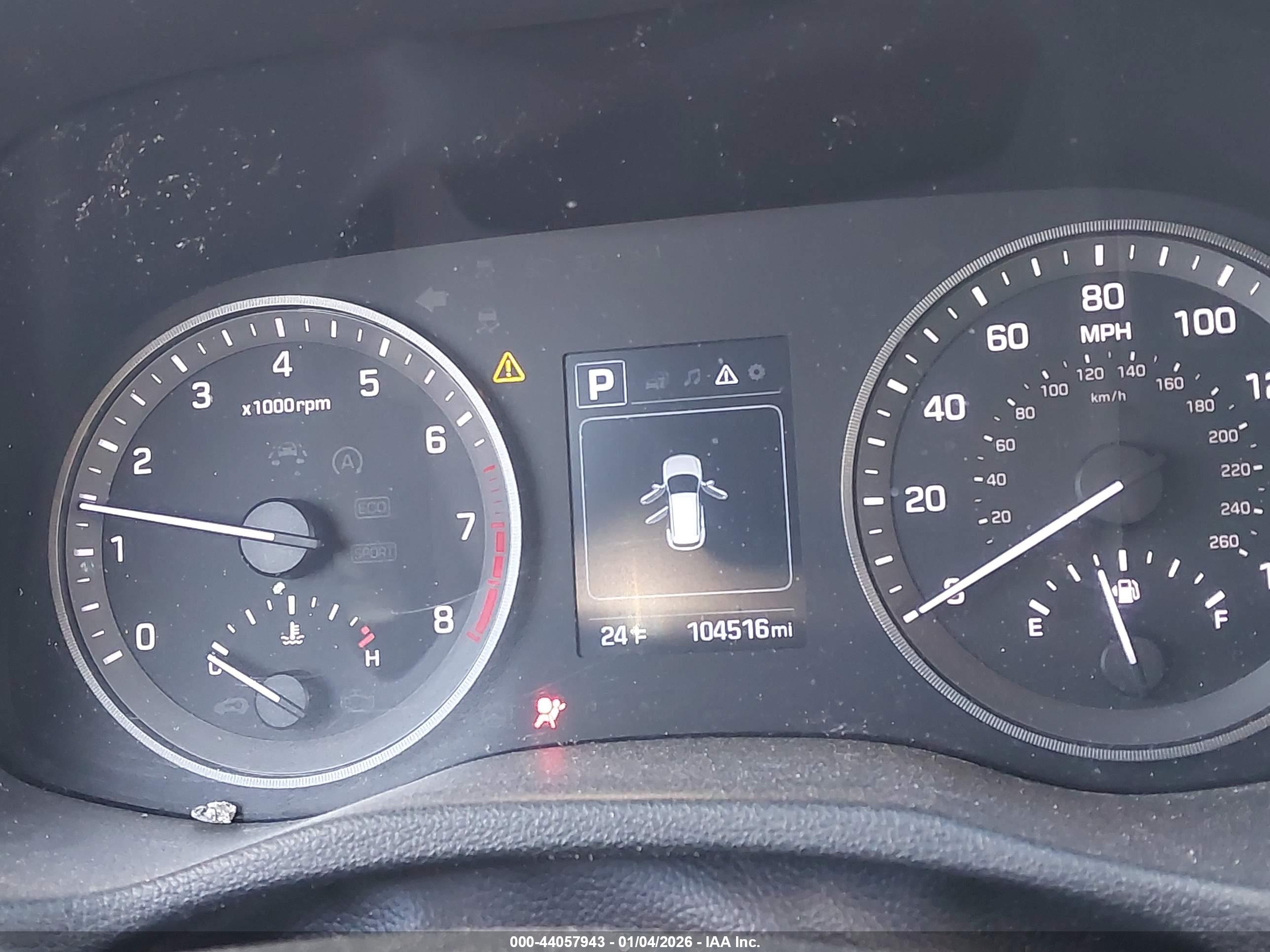 HYUNDAI TUCSON image 7