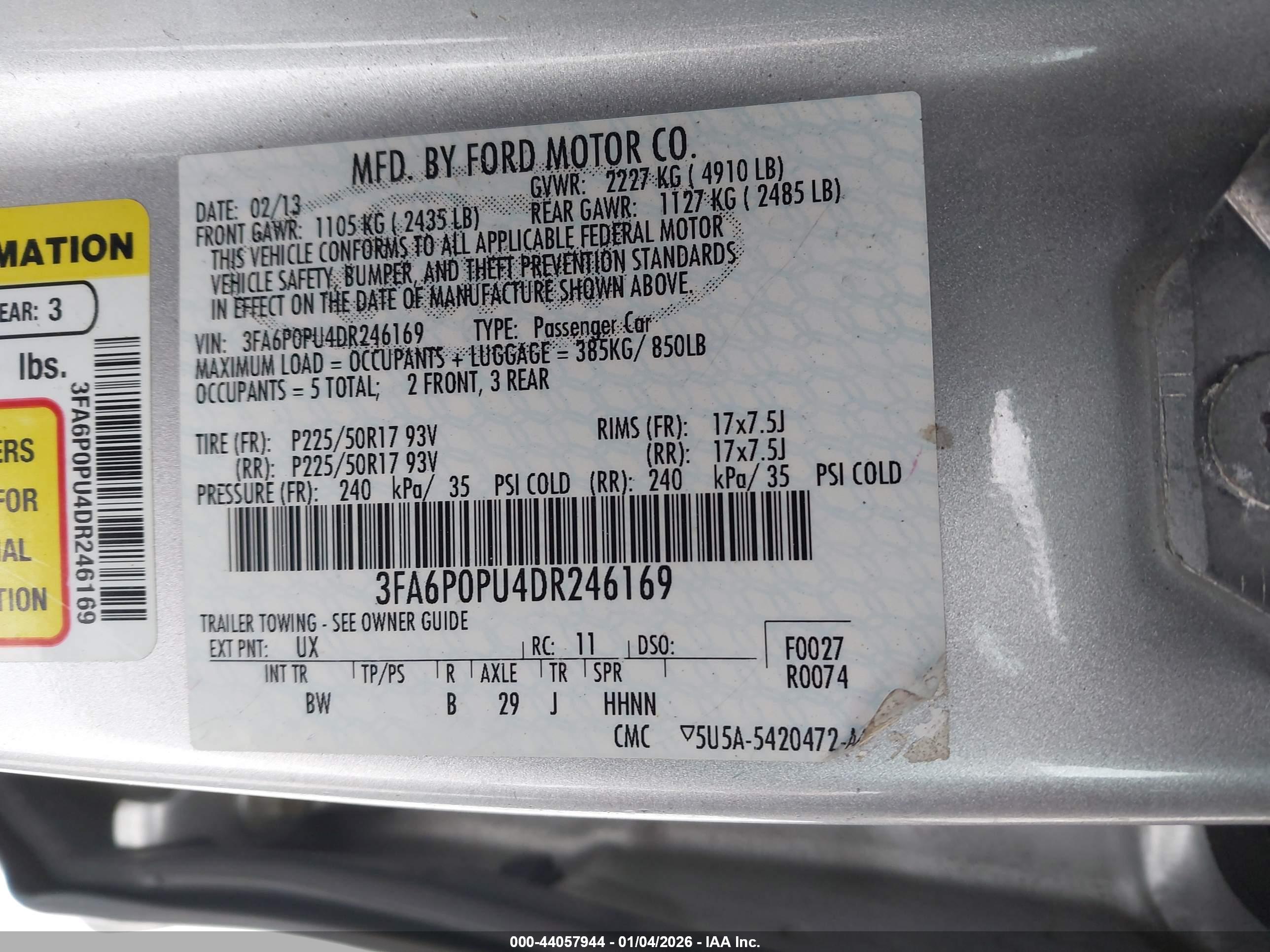 FORD FUSION image 9