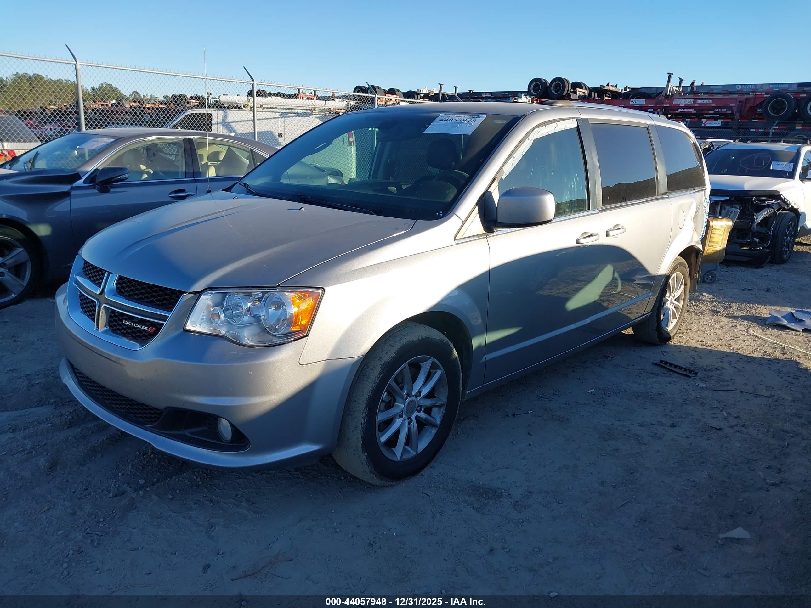 DODGE GRAND image 2