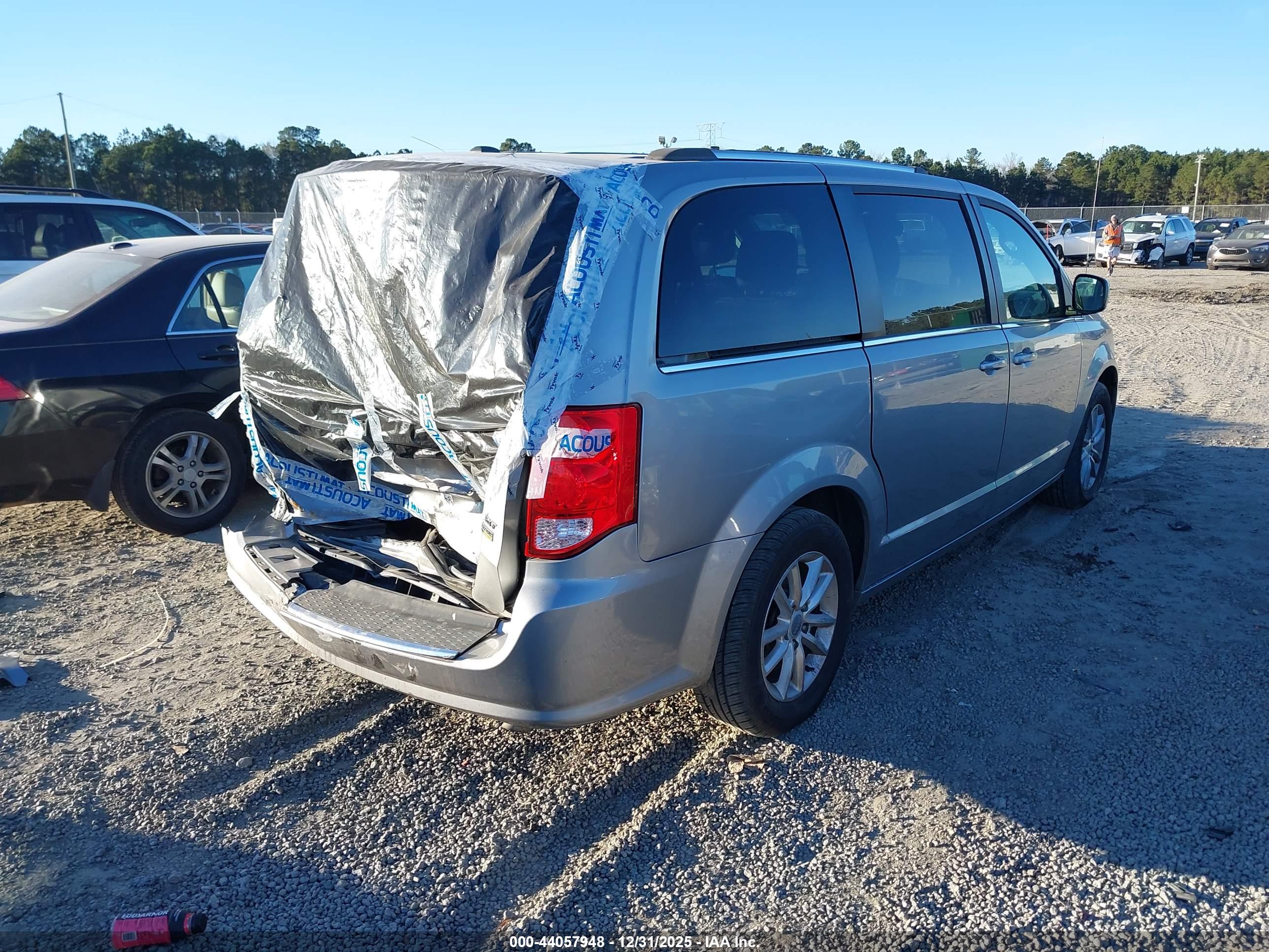DODGE GRAND image 4