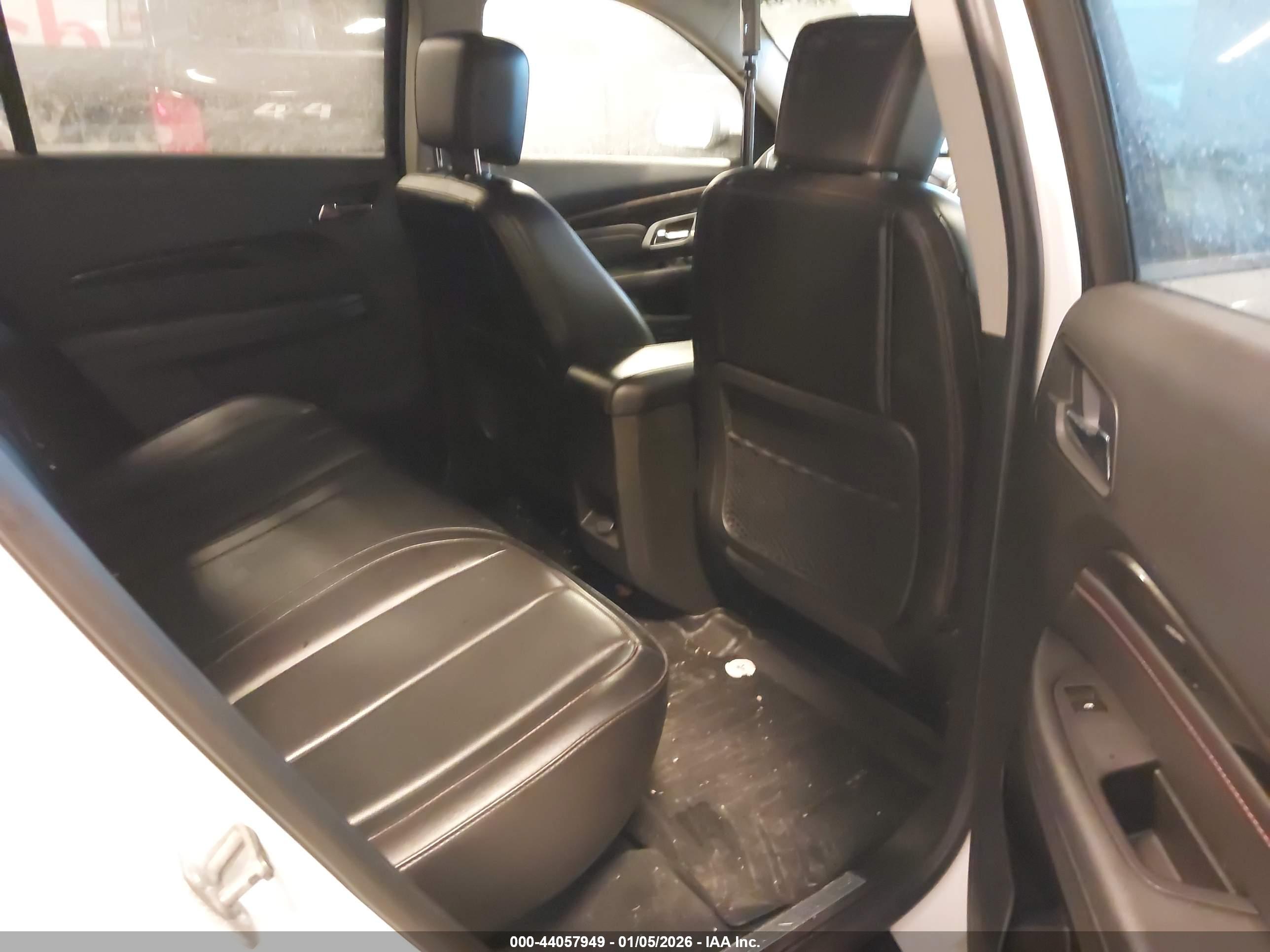 GMC TERRAIN image 8