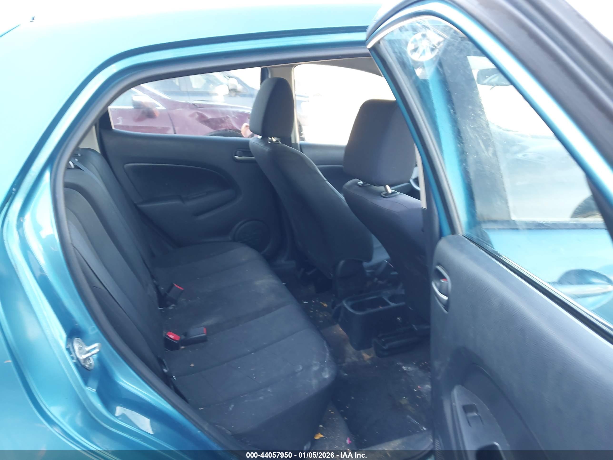 MAZDA MAZDA2 image 8