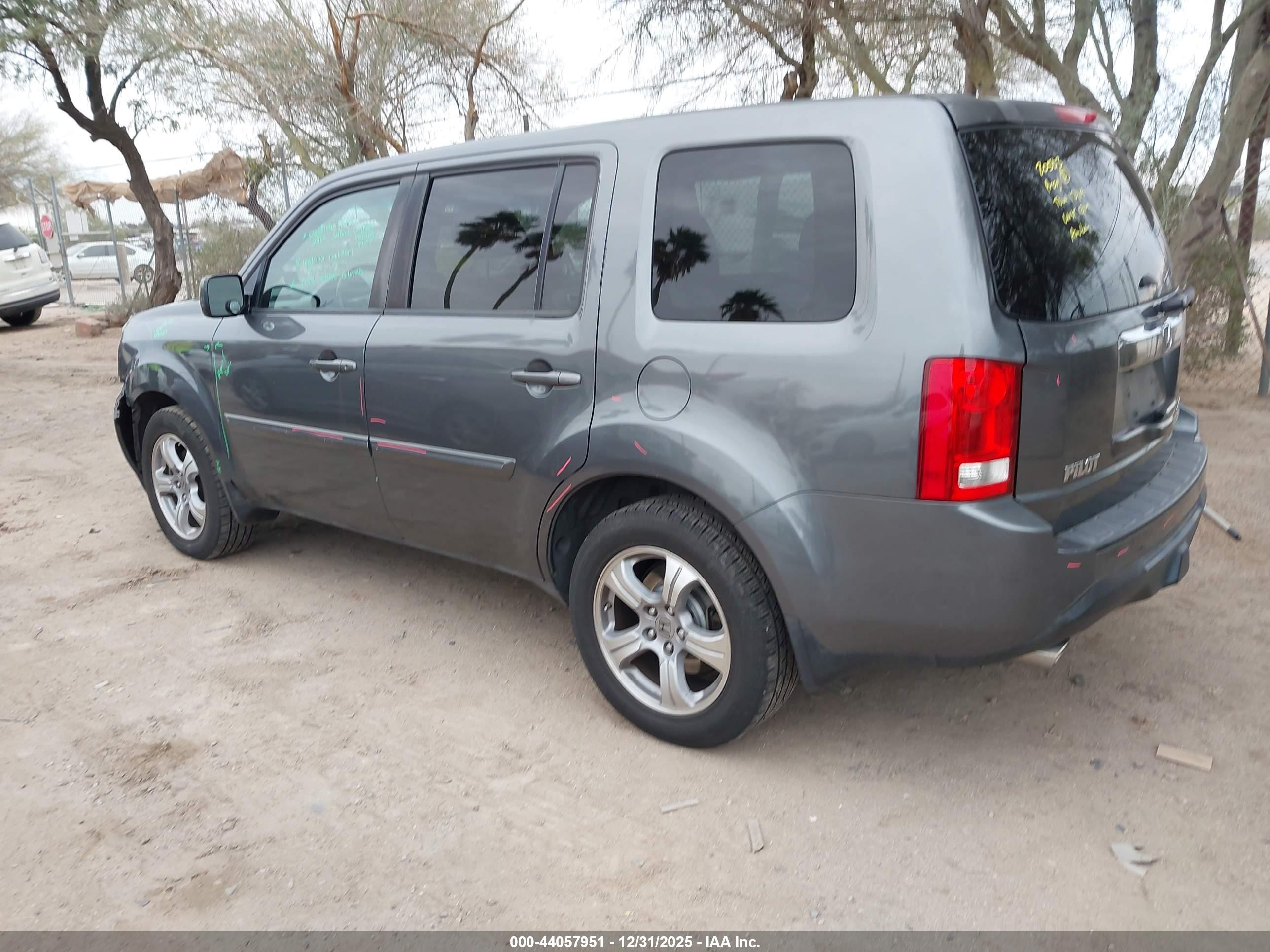 HONDA PILOT image 3