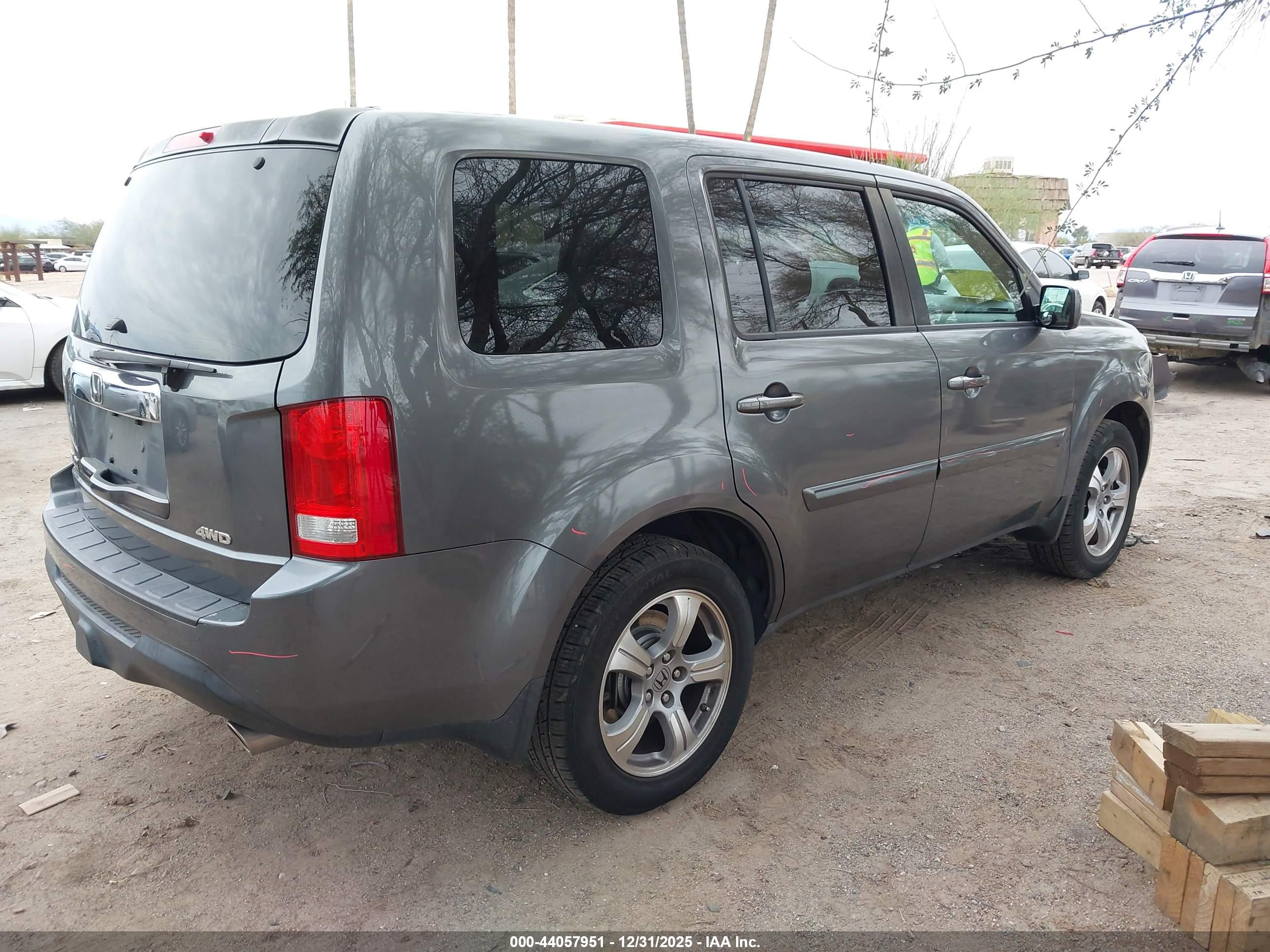 HONDA PILOT image 4