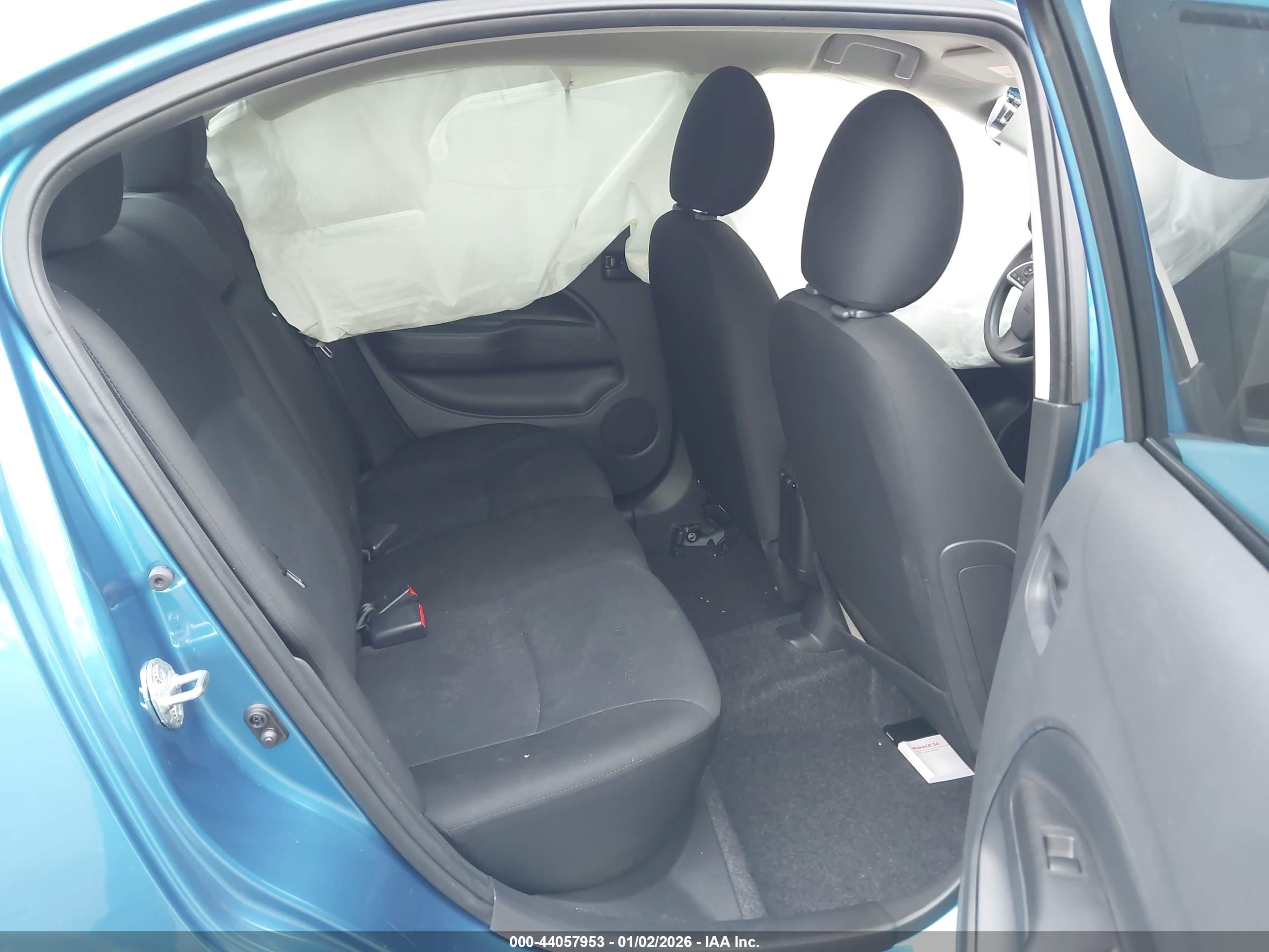 MITSUBISHI MIRAGE image 8