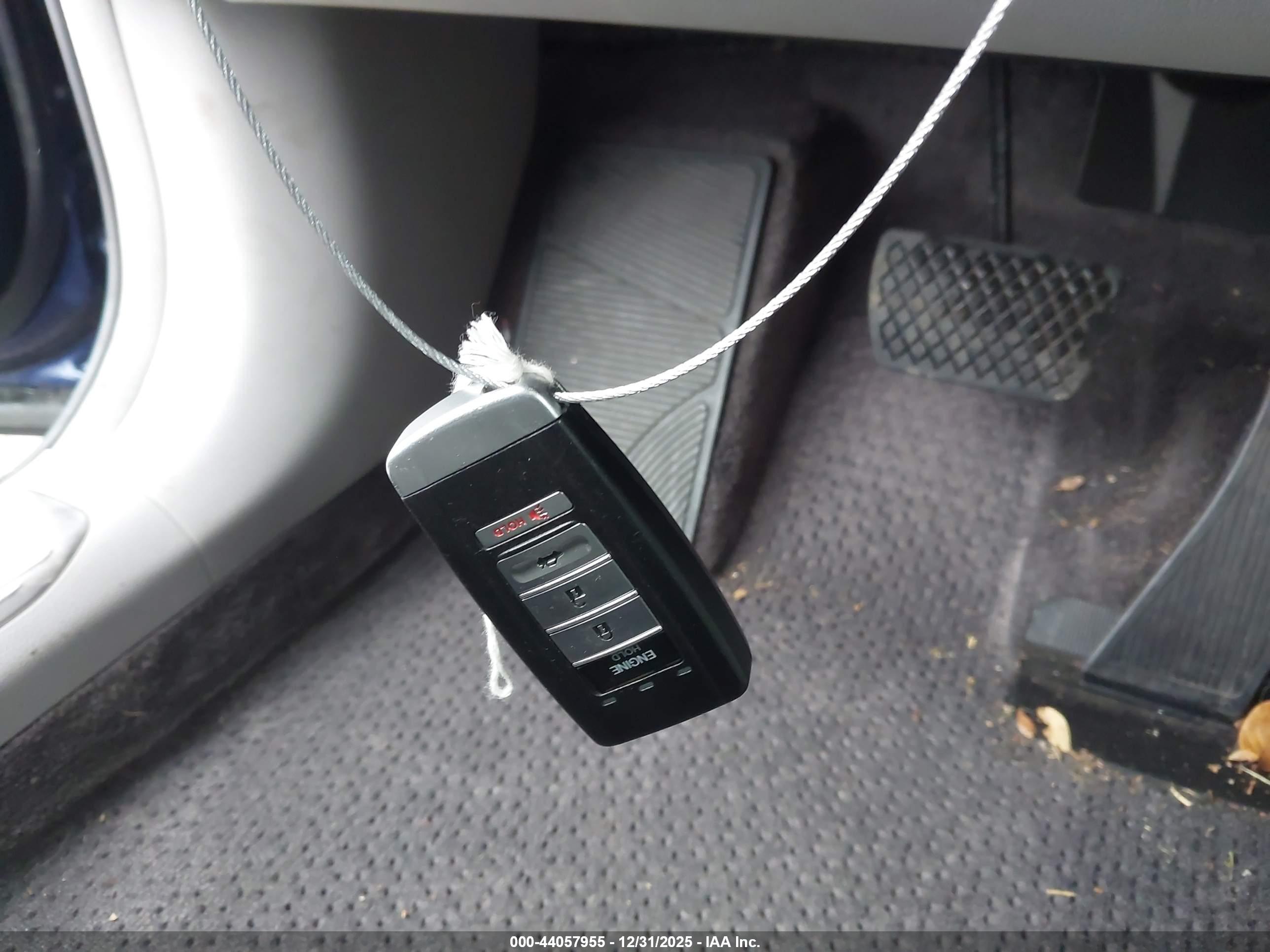 ACURA RLX image 11