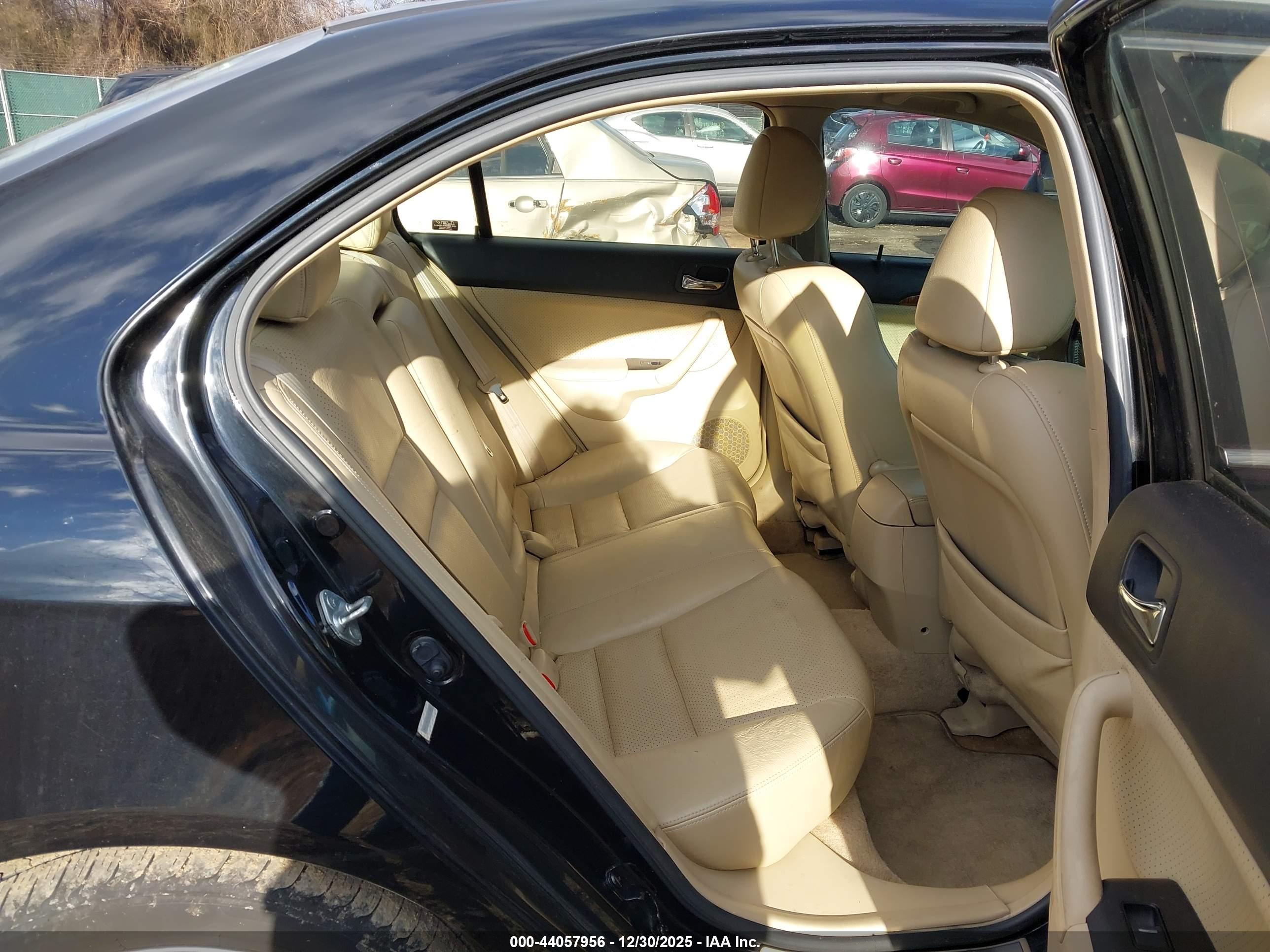 ACURA TSX image 8