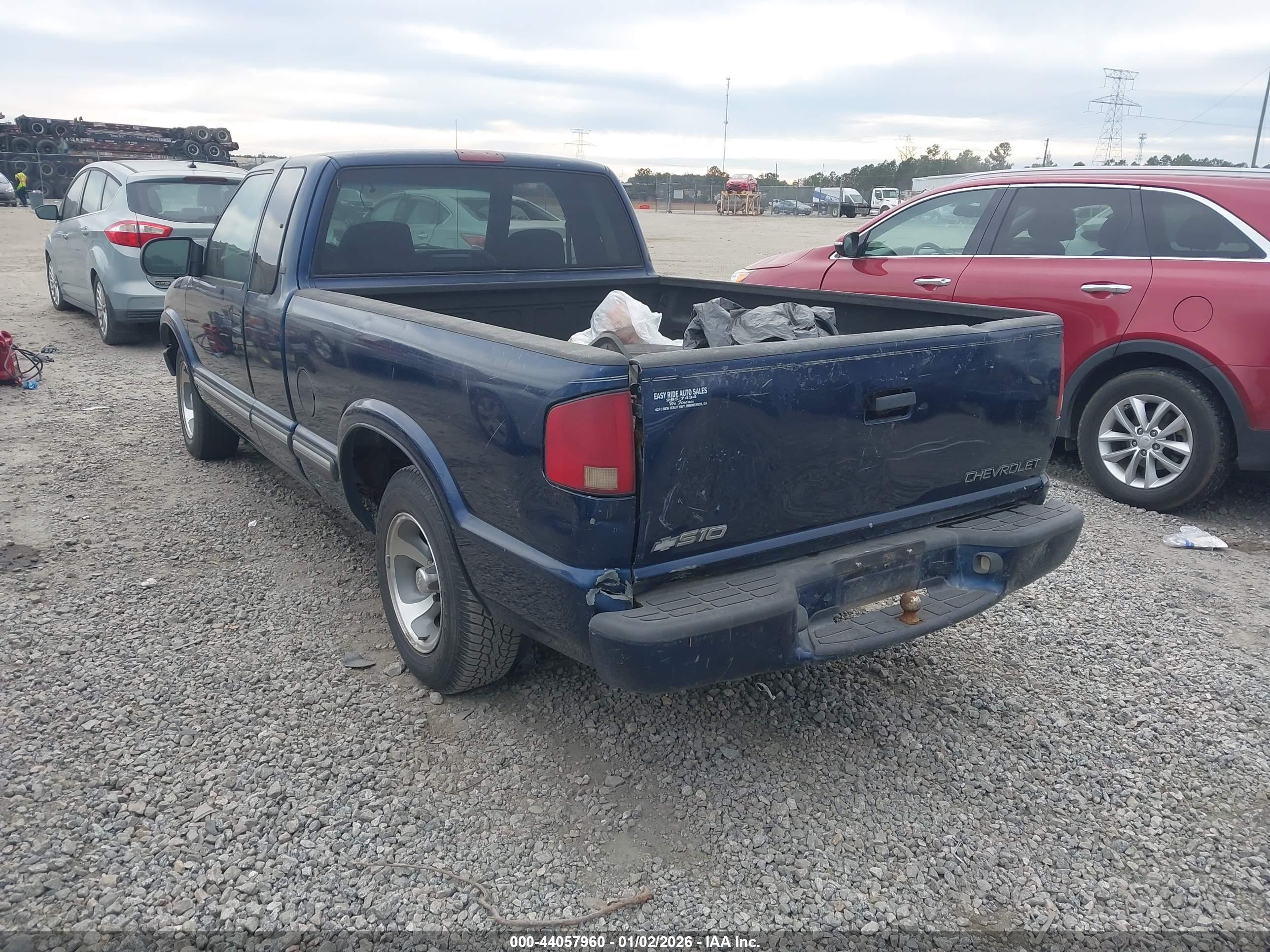 CHEVROLET S-10 image 3