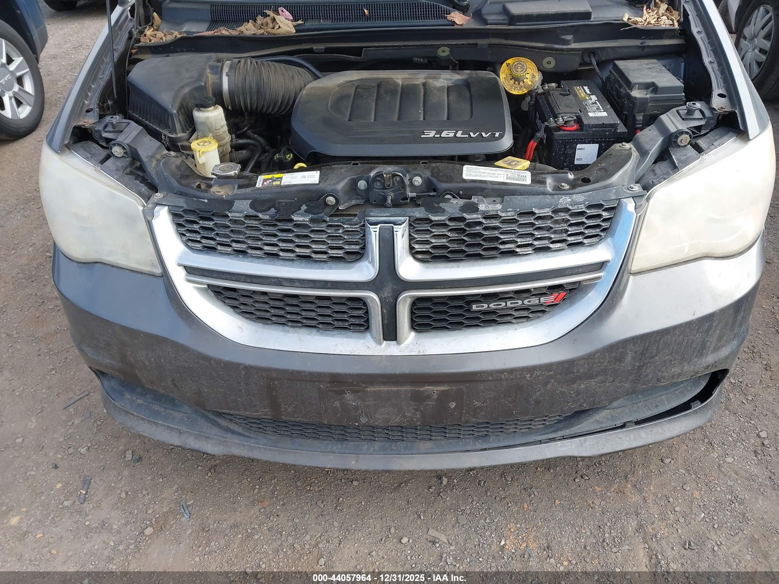 DODGE GRAND image 6