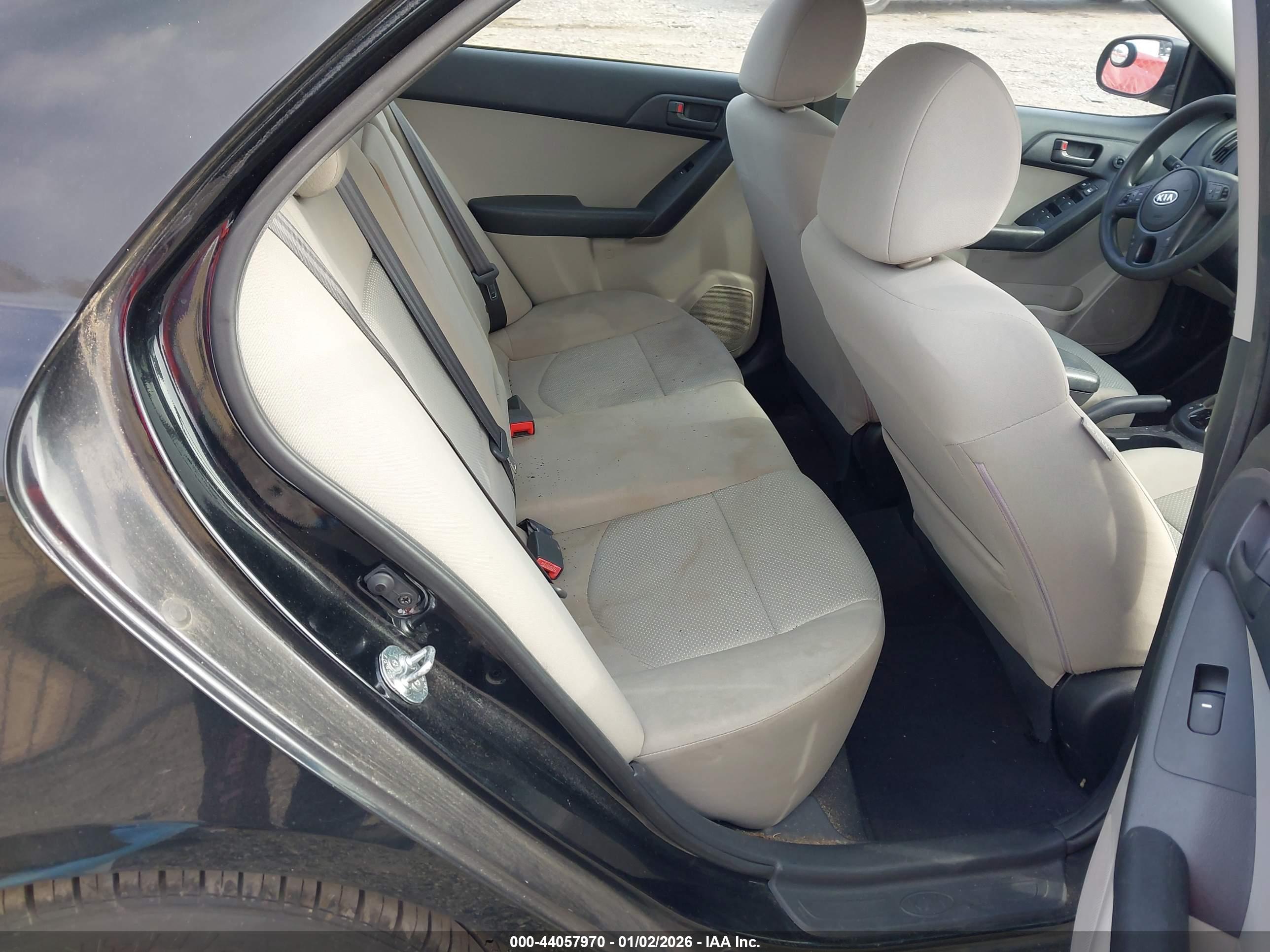 KIA FORTE image 8