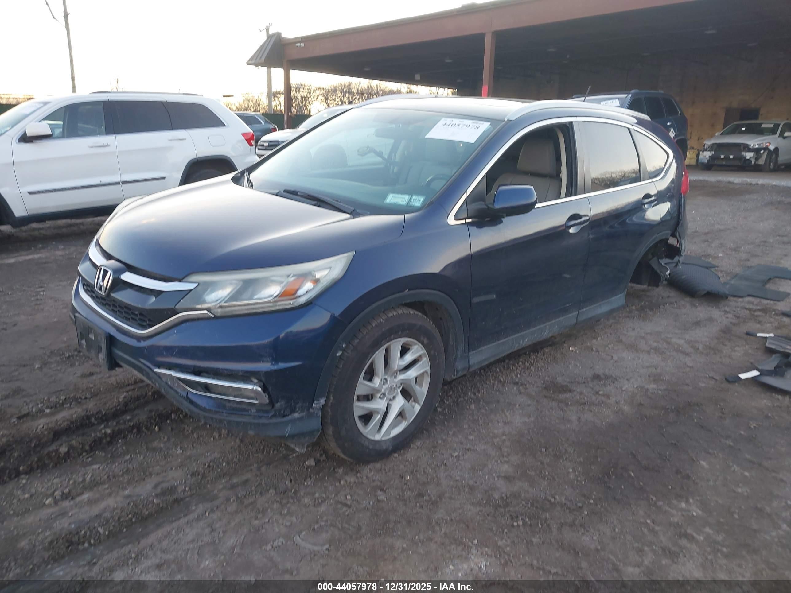 HONDA CR-V image 2