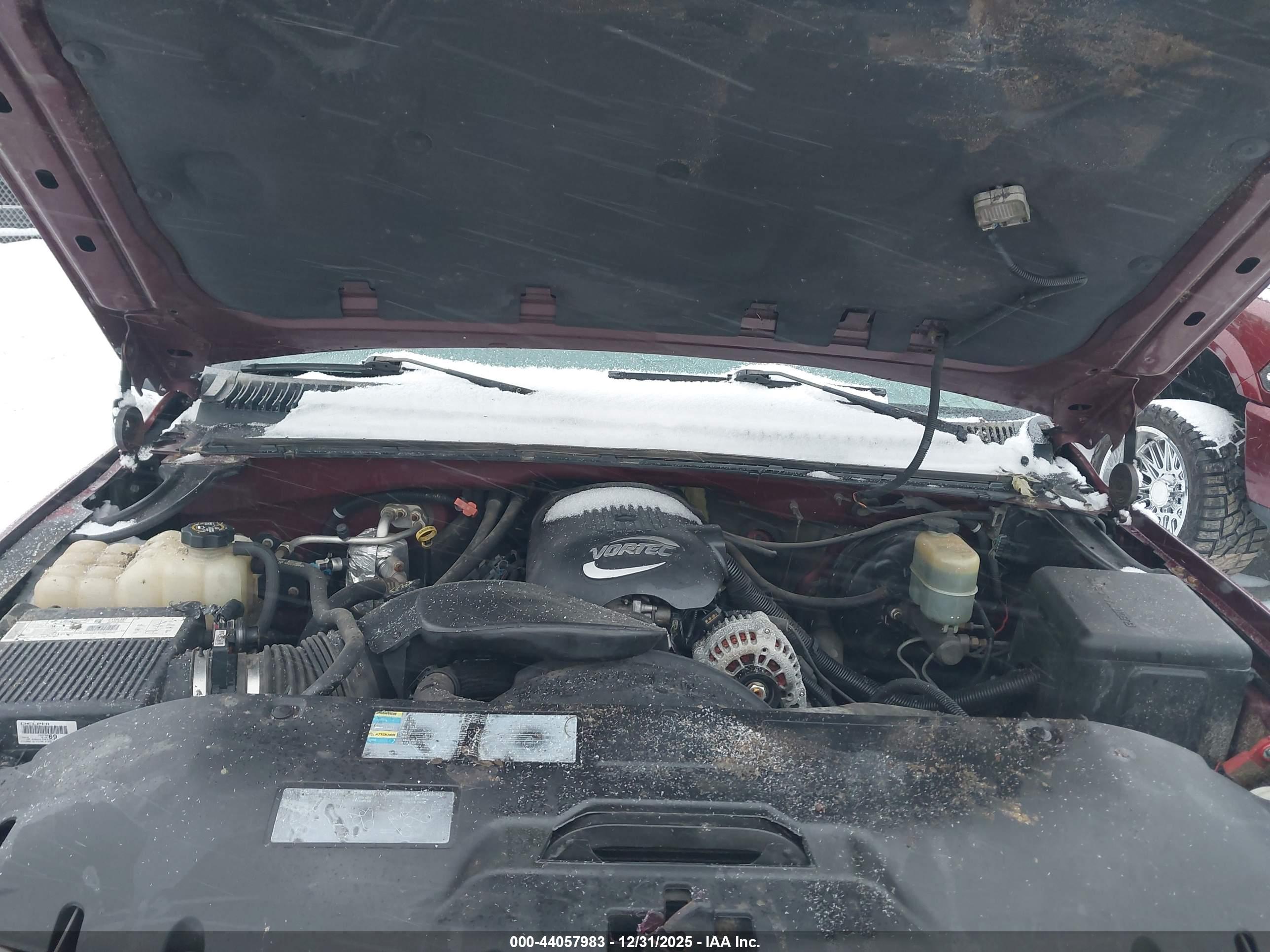 CHEVROLET SILVERADO image 10