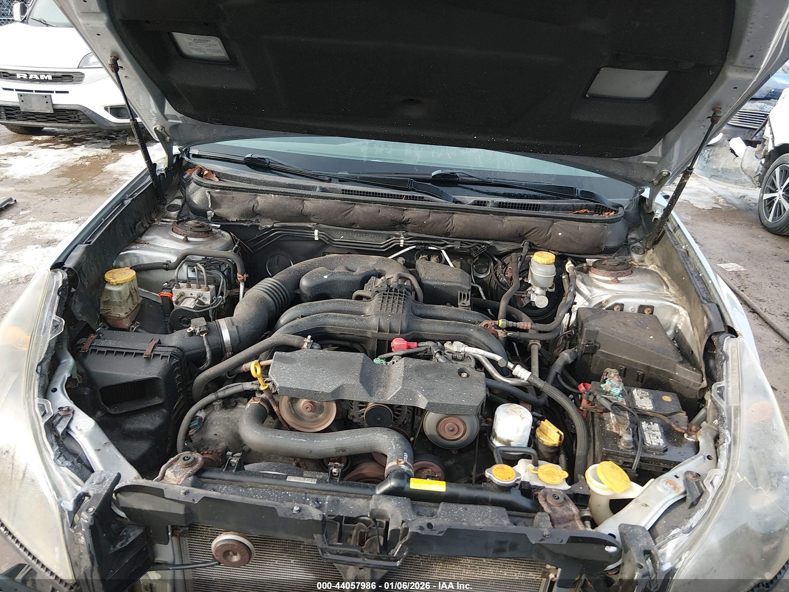 SUBARU LEGACY image 10