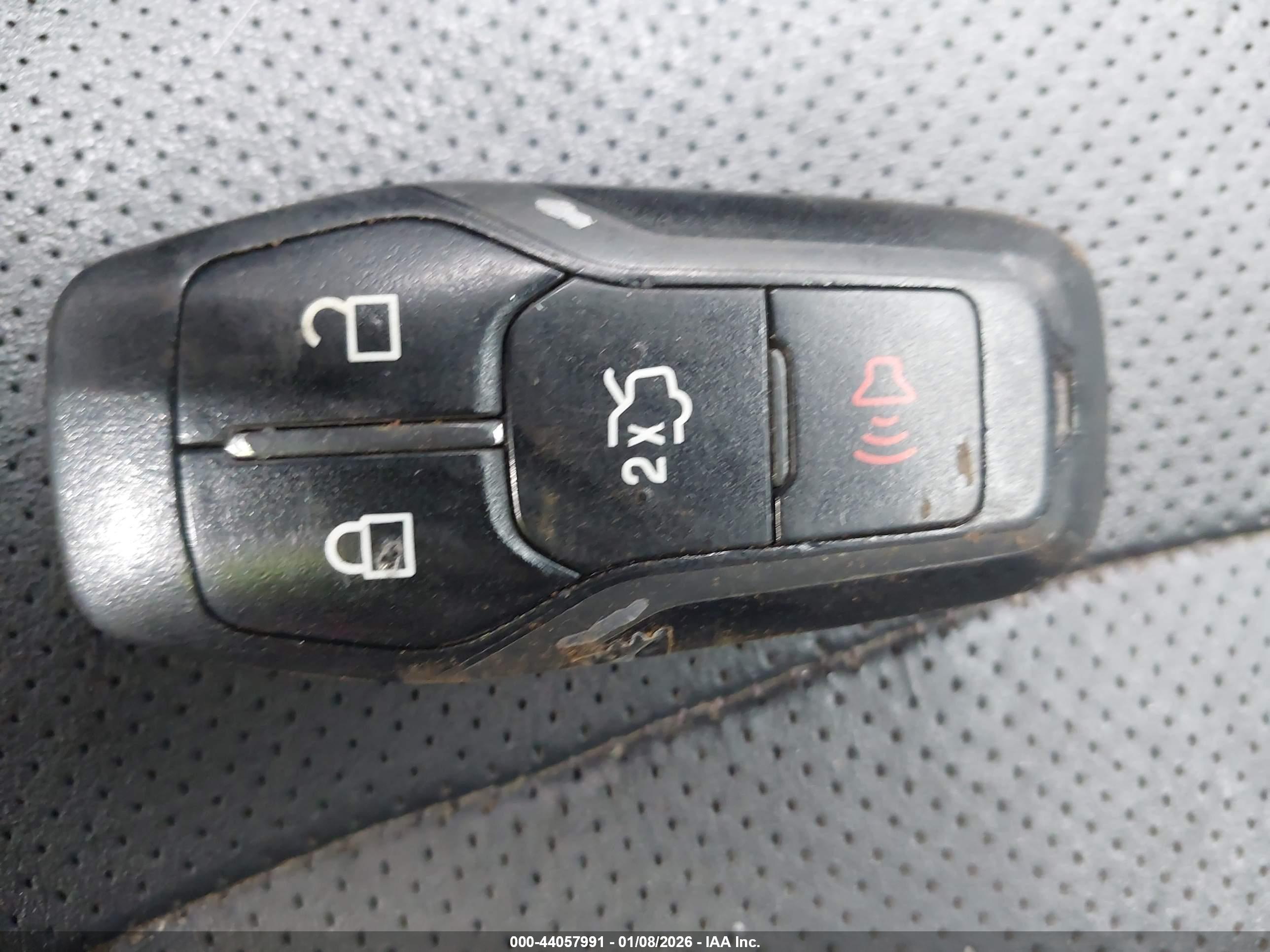 FORD MUSTANG image 11