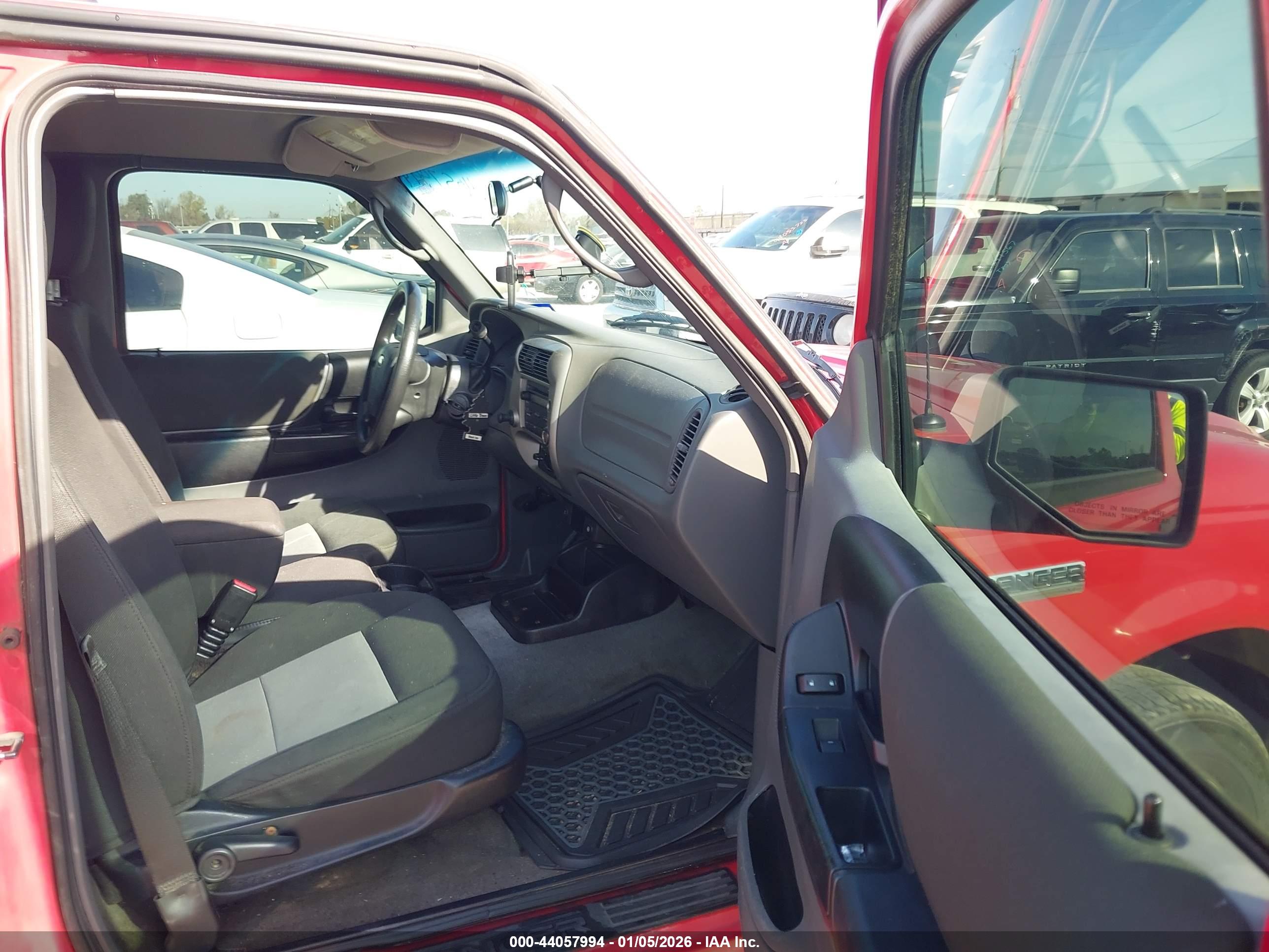FORD RANGER image 5