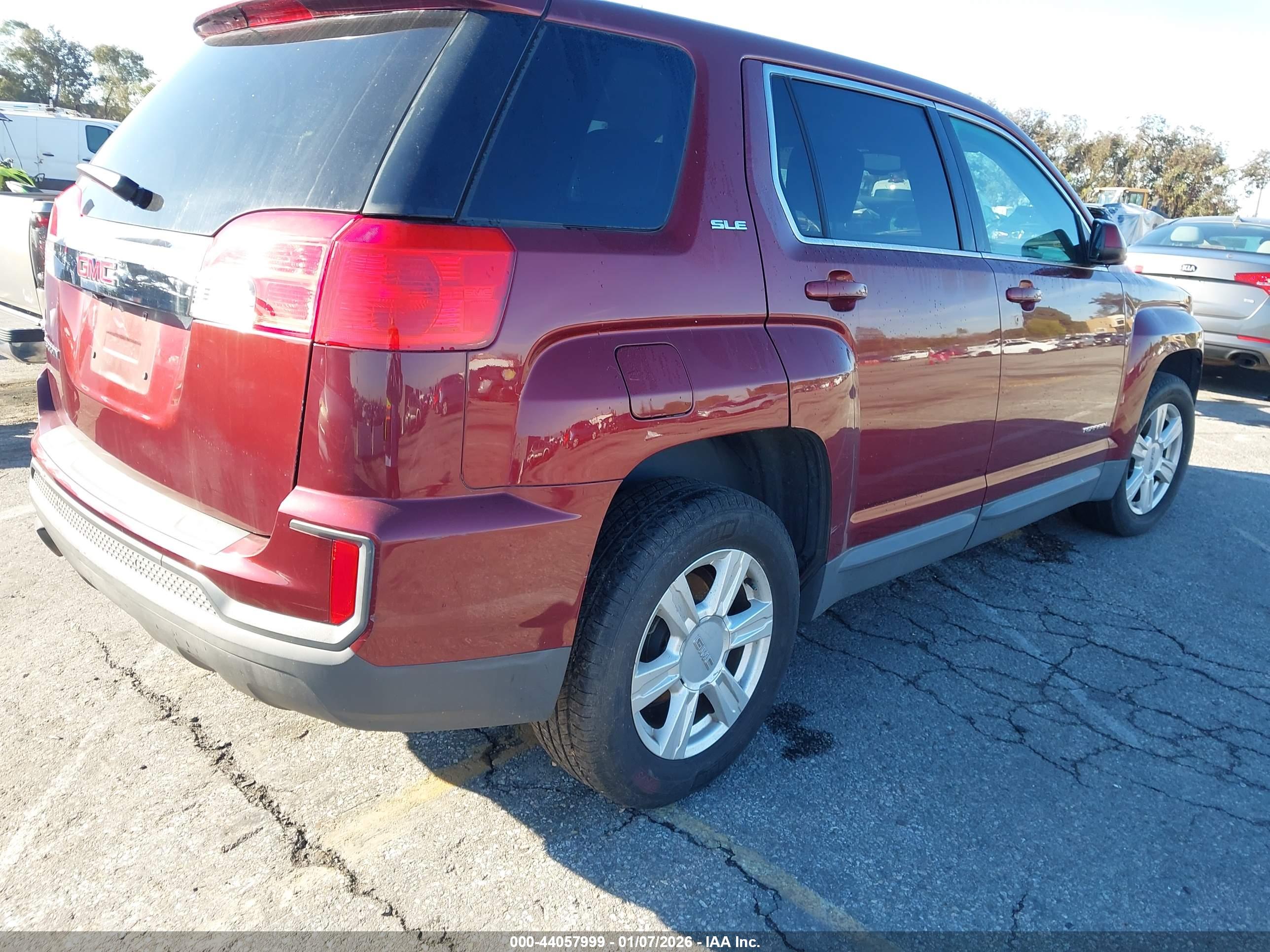 GMC TERRAIN image 4