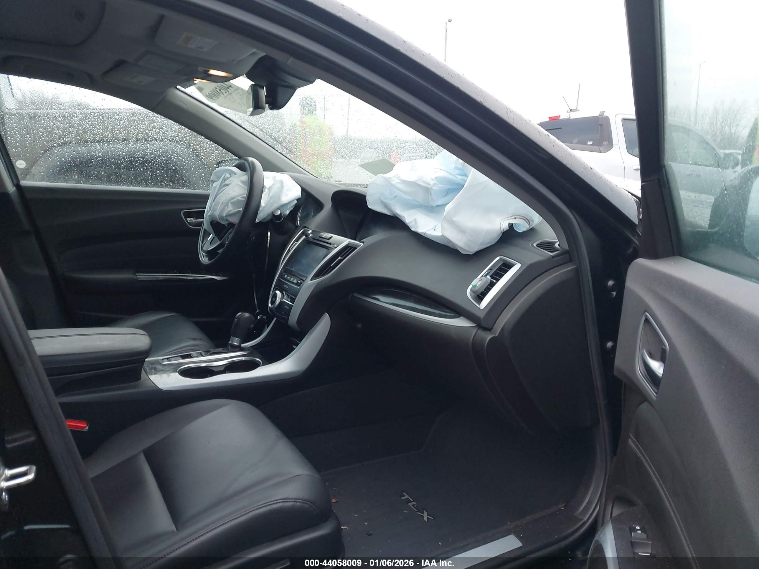 ACURA TLX image 5