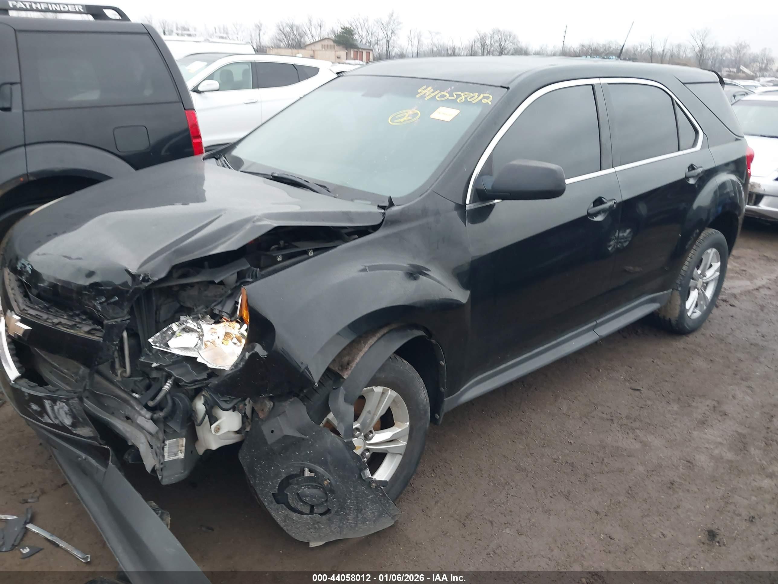 CHEVROLET EQUINOX image 2