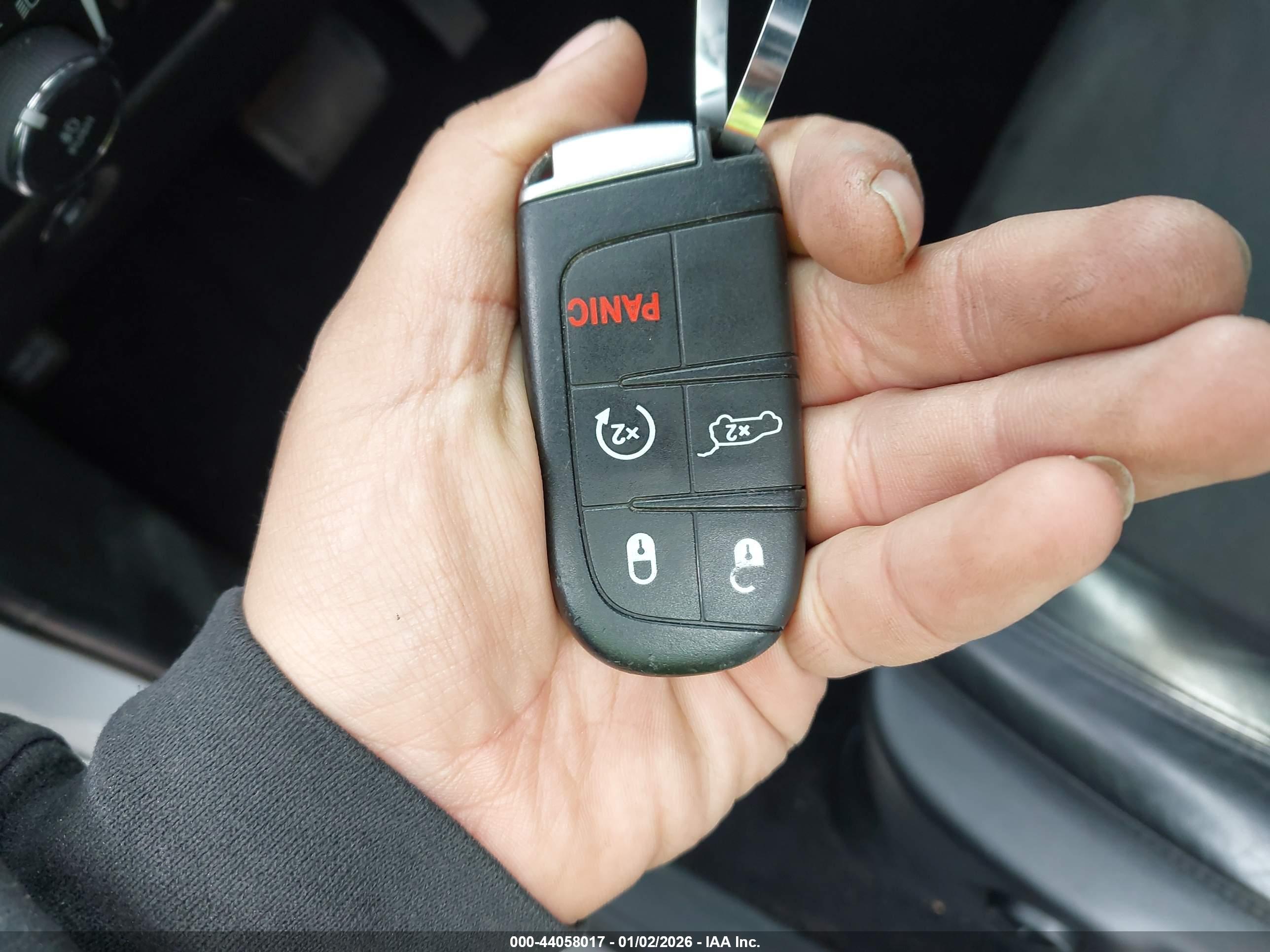 JEEP GRAND image 11