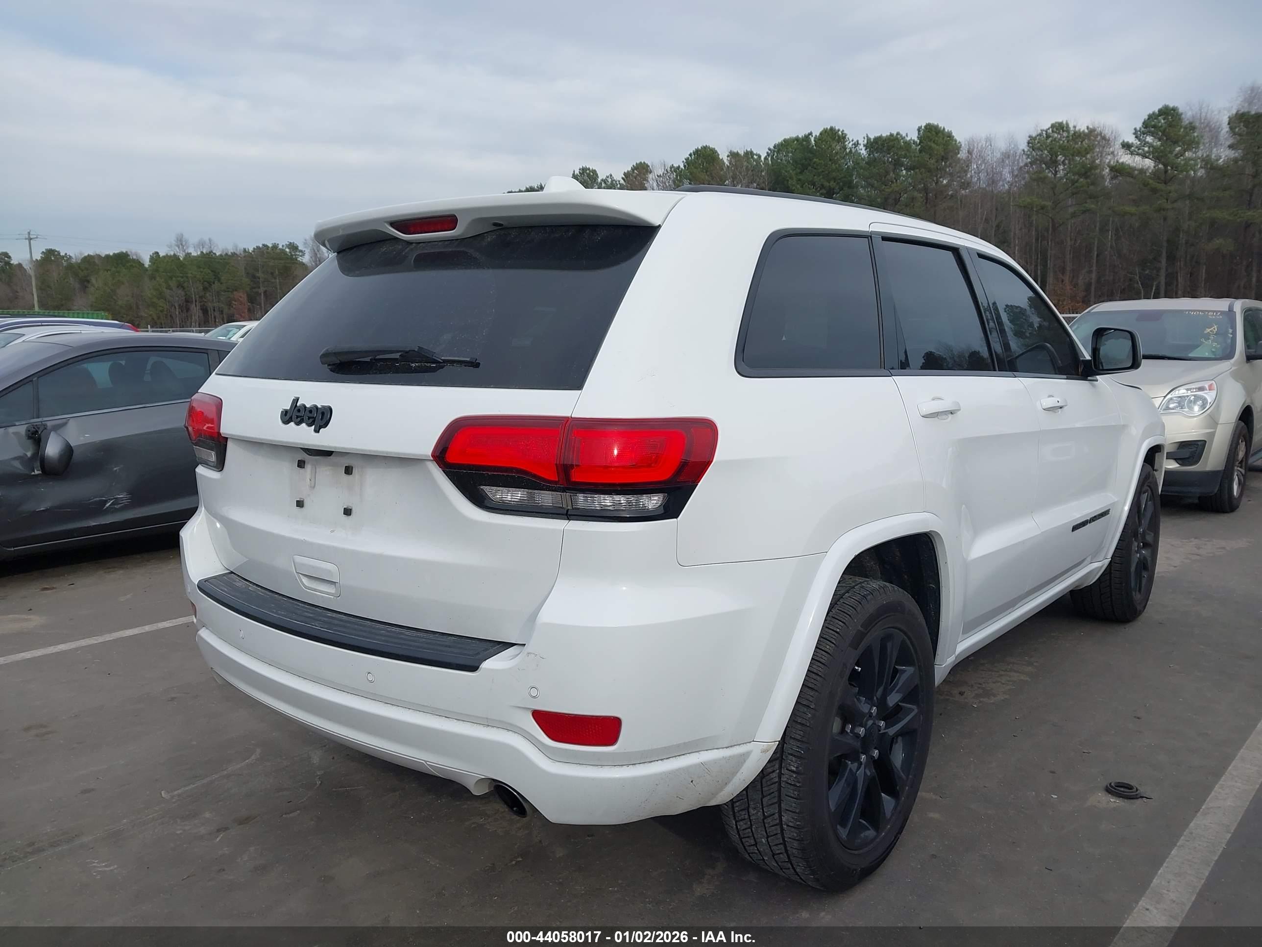 JEEP GRAND image 4