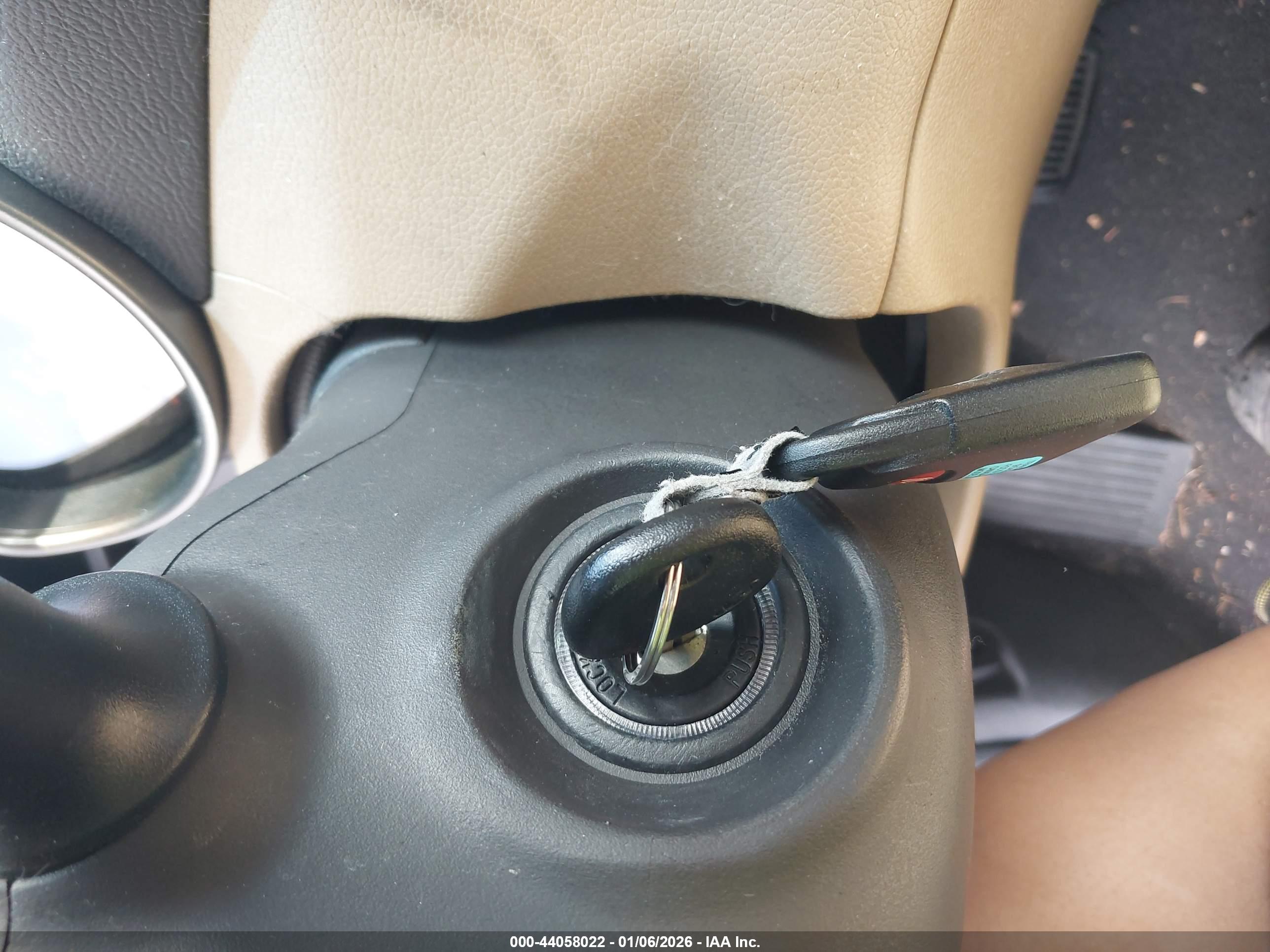 HYUNDAI ELANTRA image 11