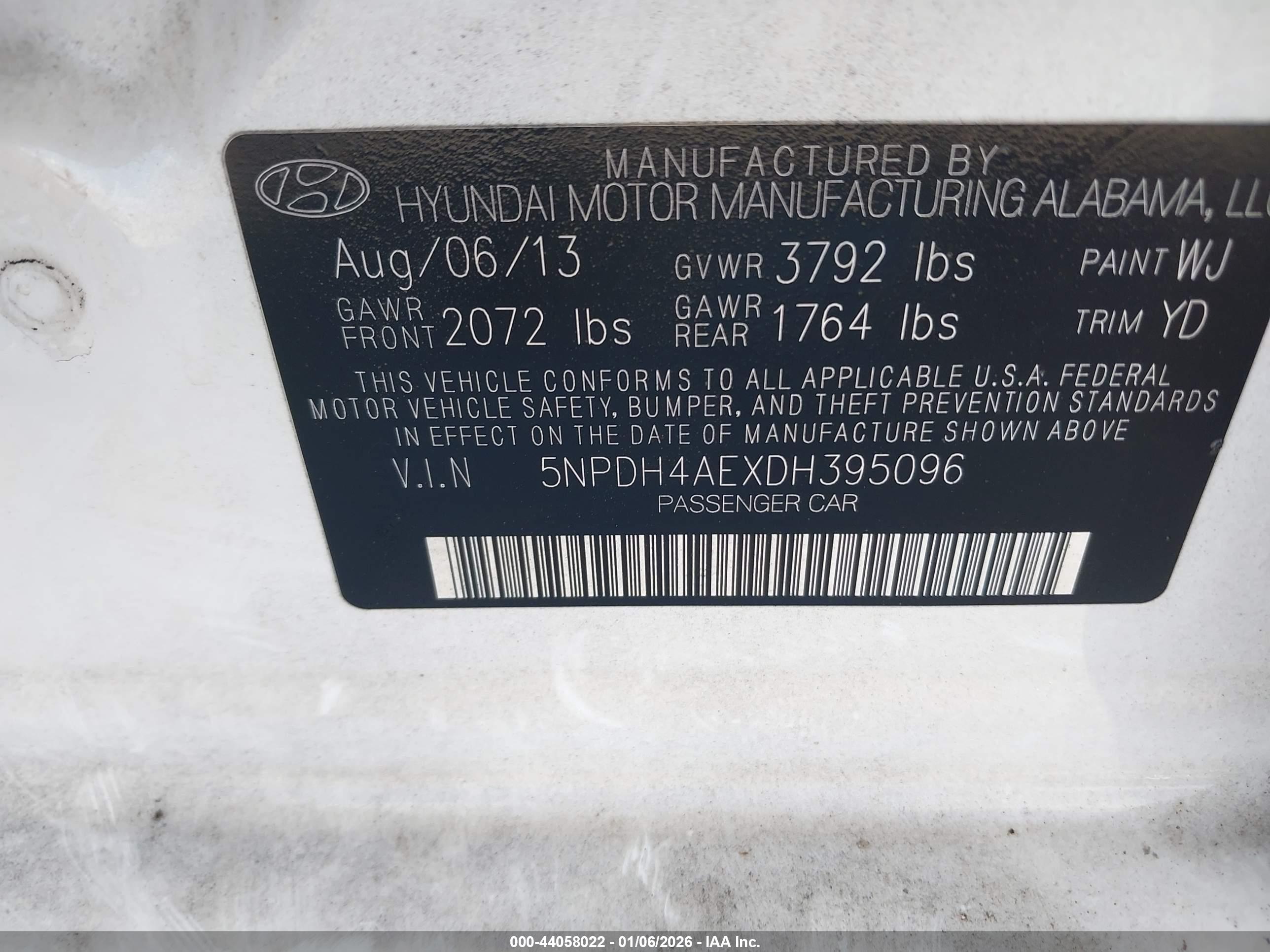HYUNDAI ELANTRA image 9