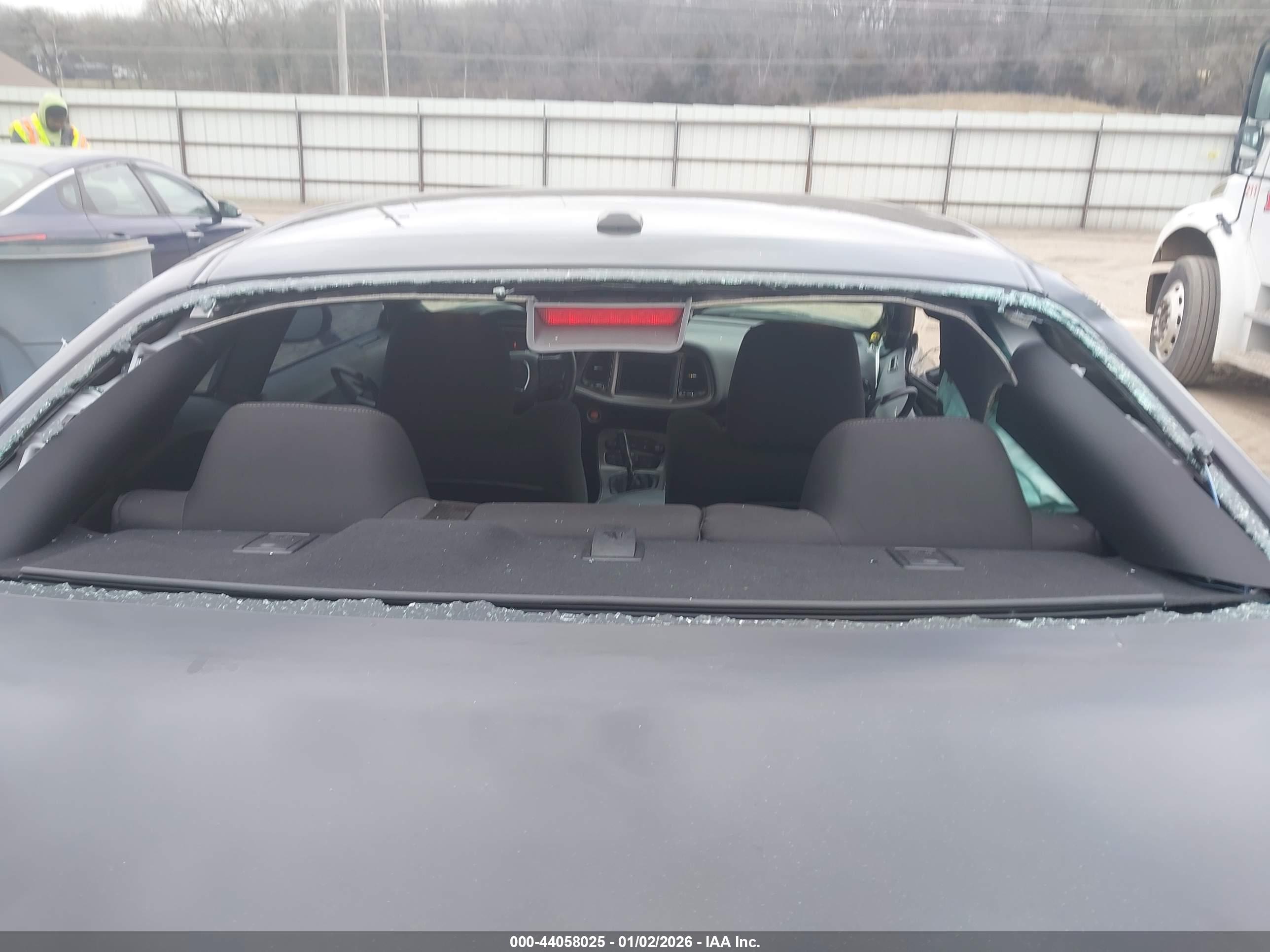 DODGE CHALLENGER image 6