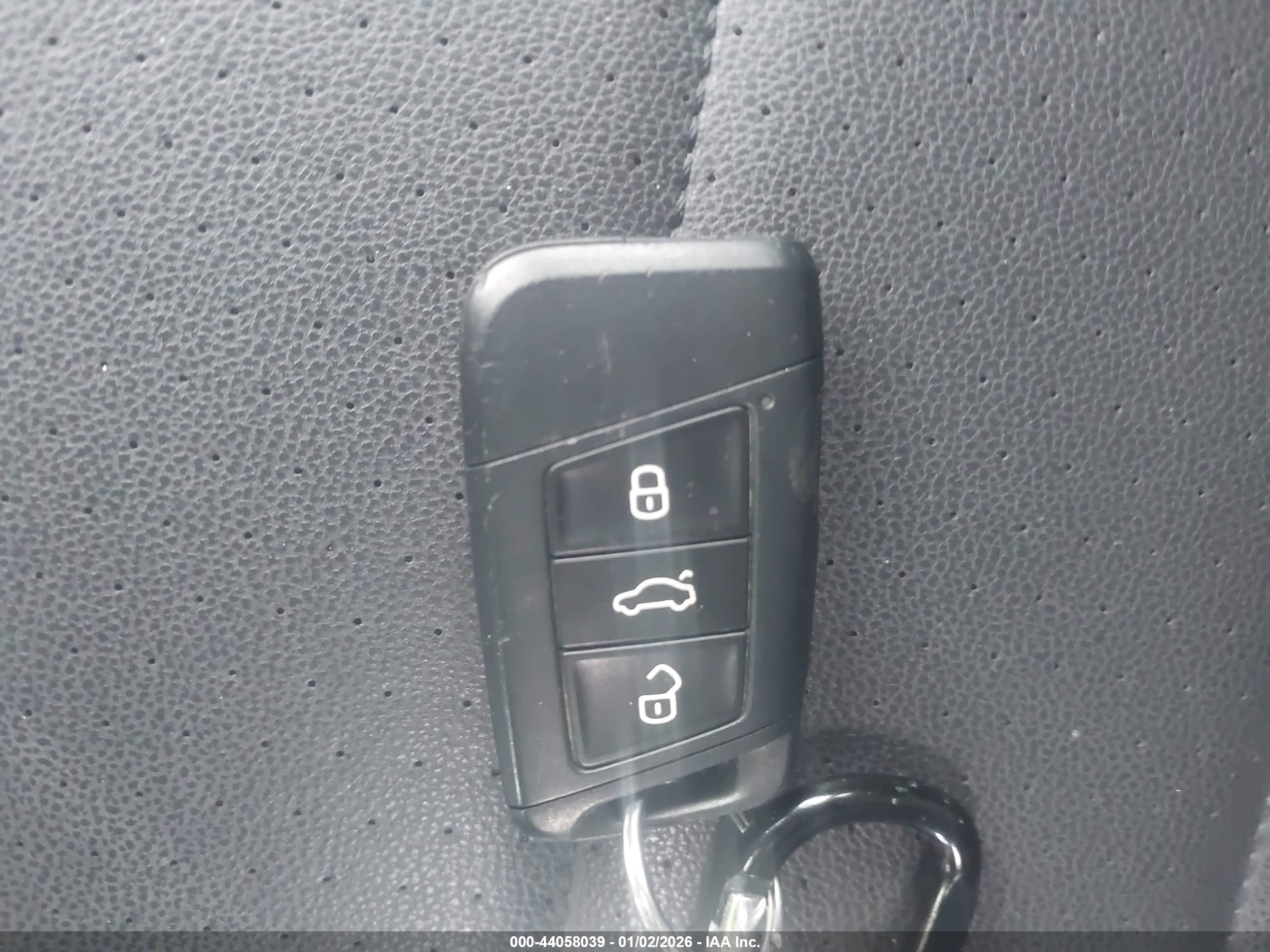 VOLKSWAGEN JETTA image 11