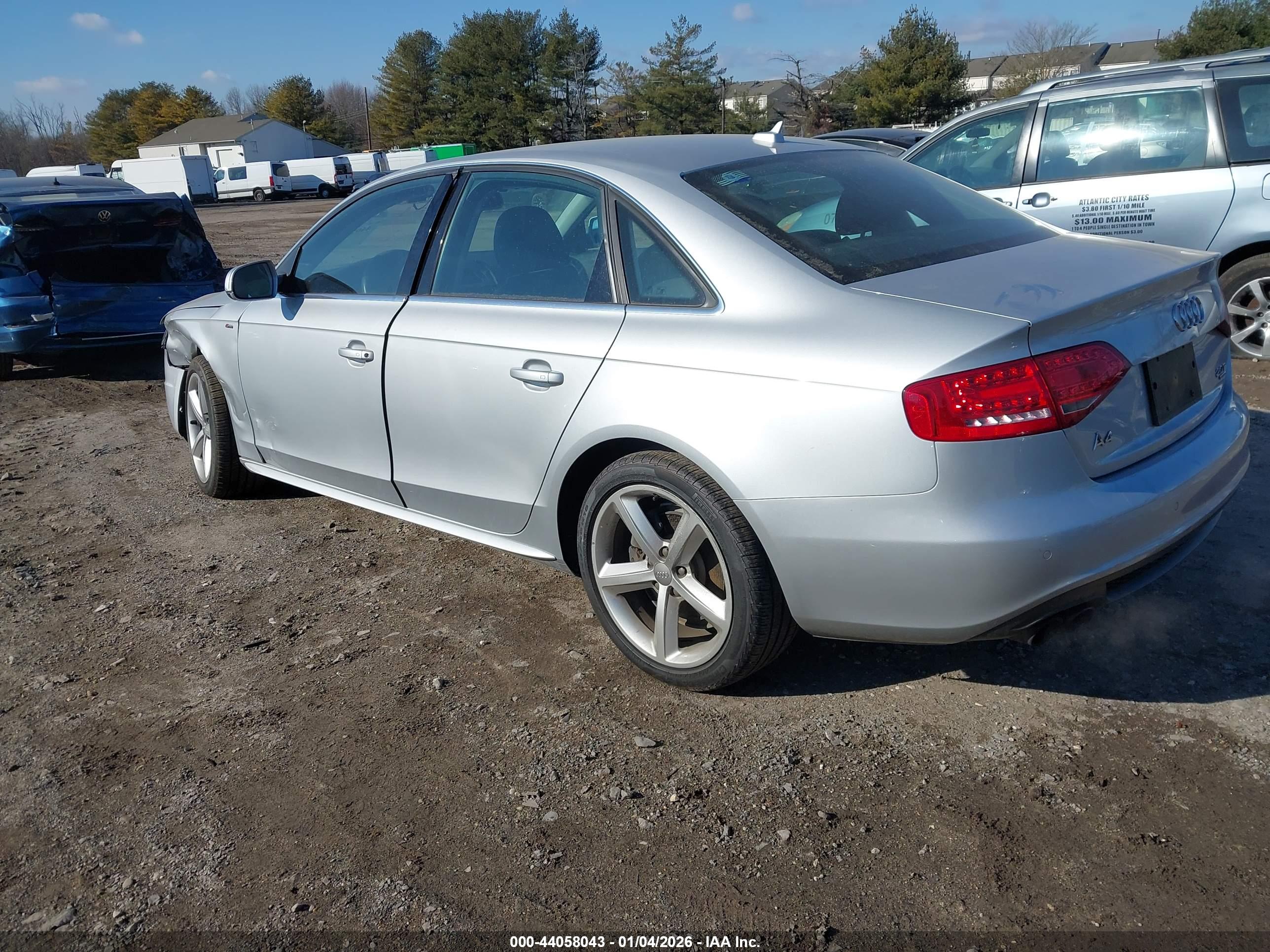 AUDI A4 image 3