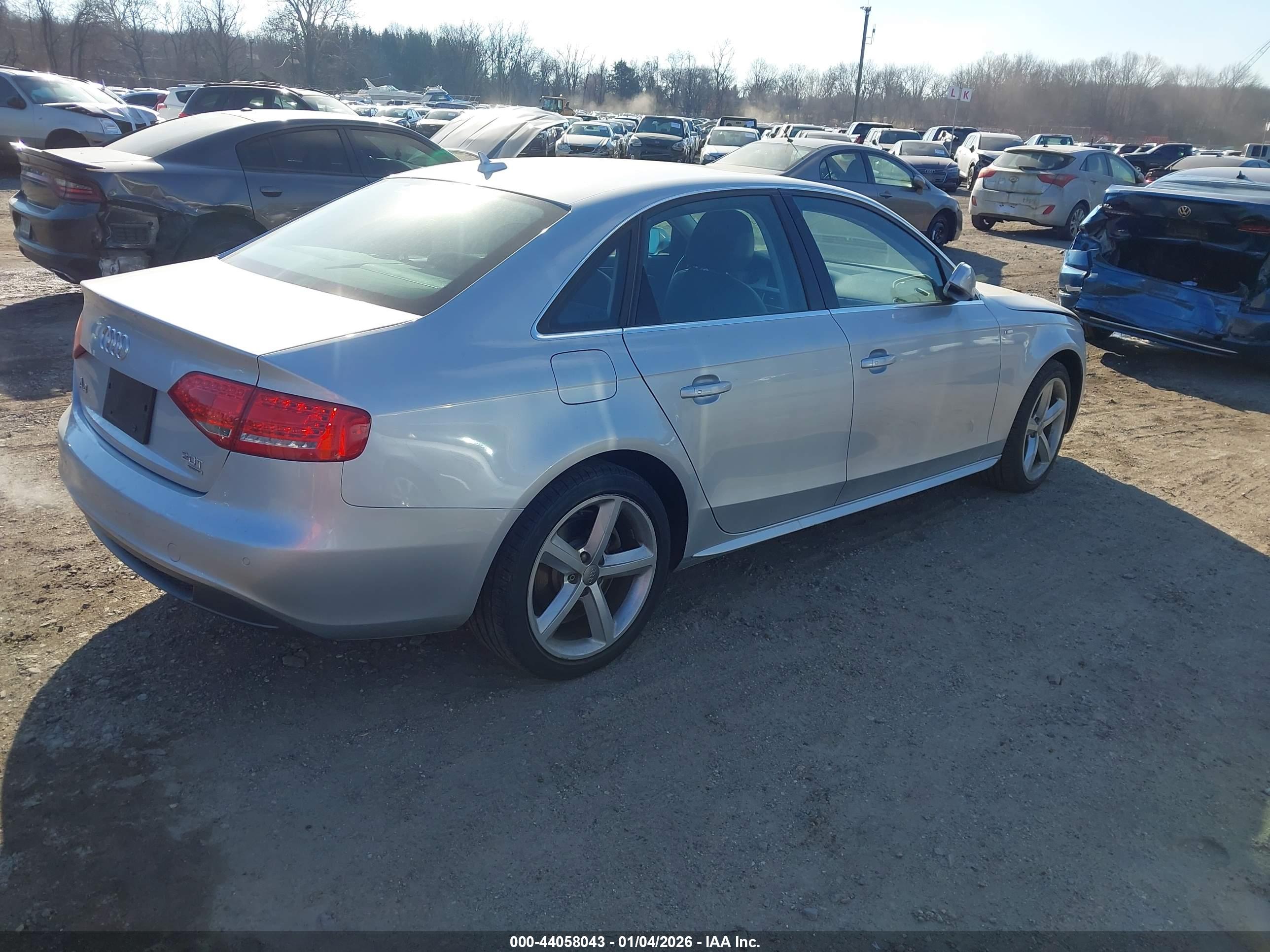AUDI A4 image 4