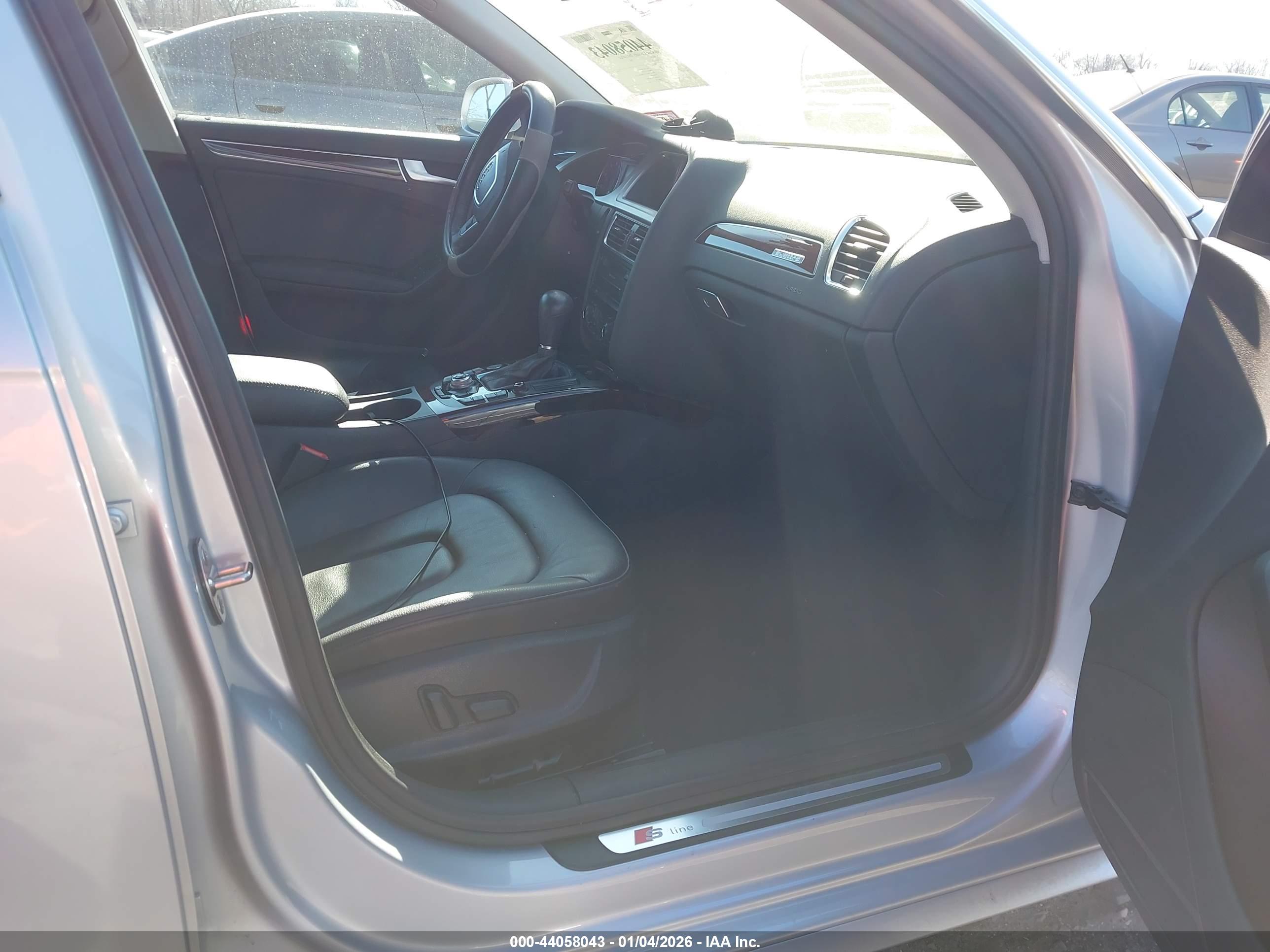 AUDI A4 image 5