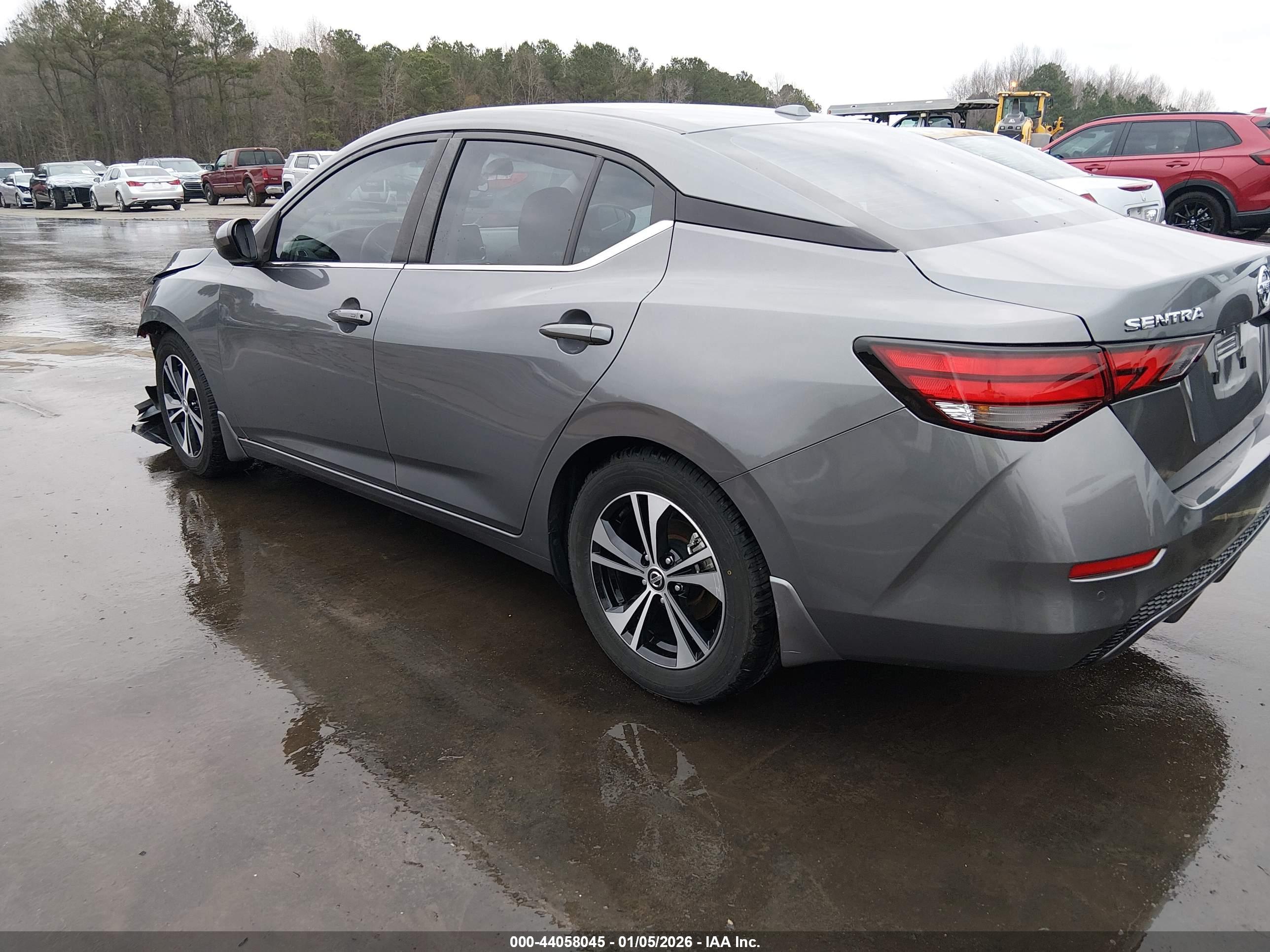 NISSAN SENTRA image 3