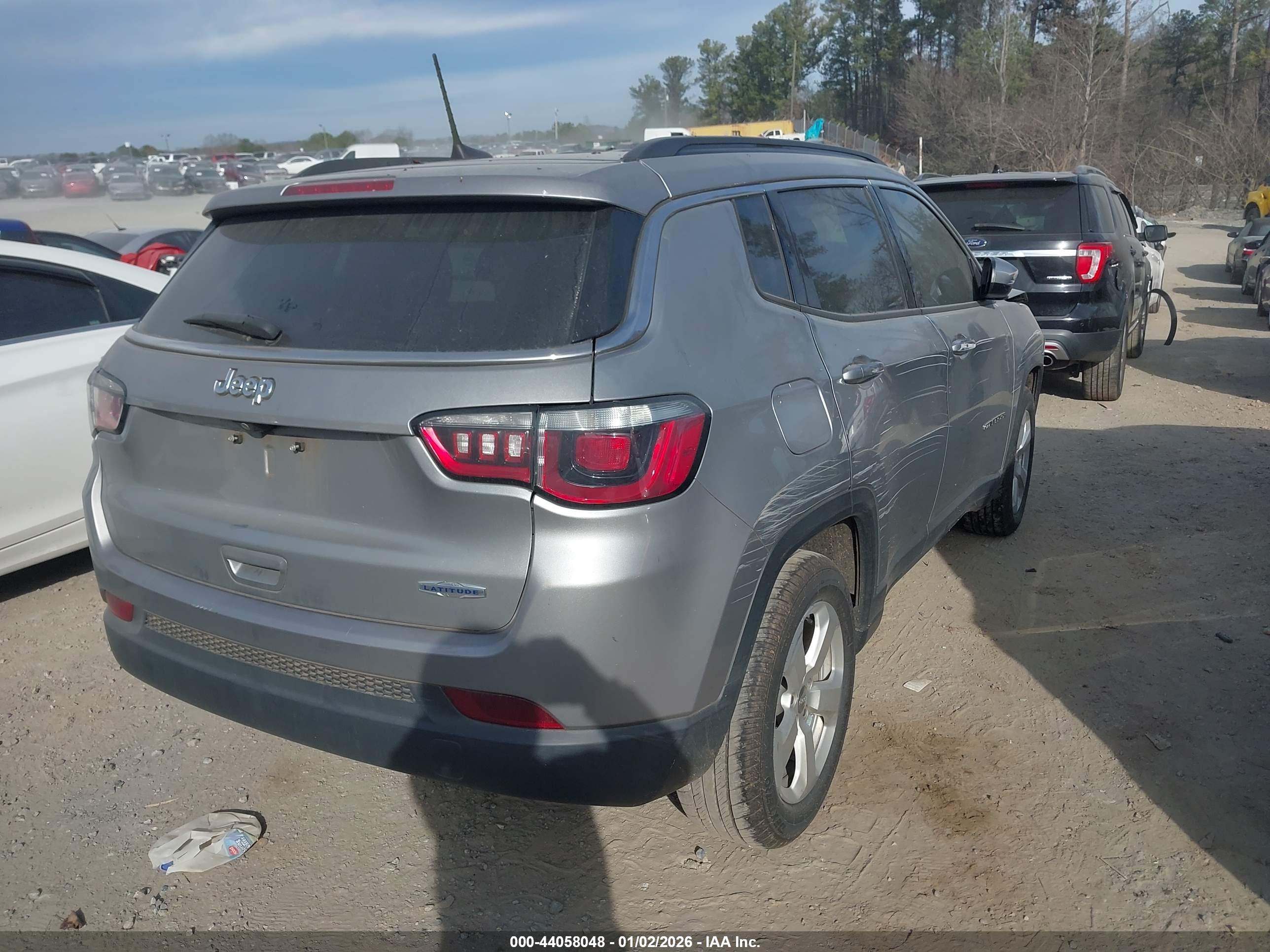 JEEP COMPASS image 4