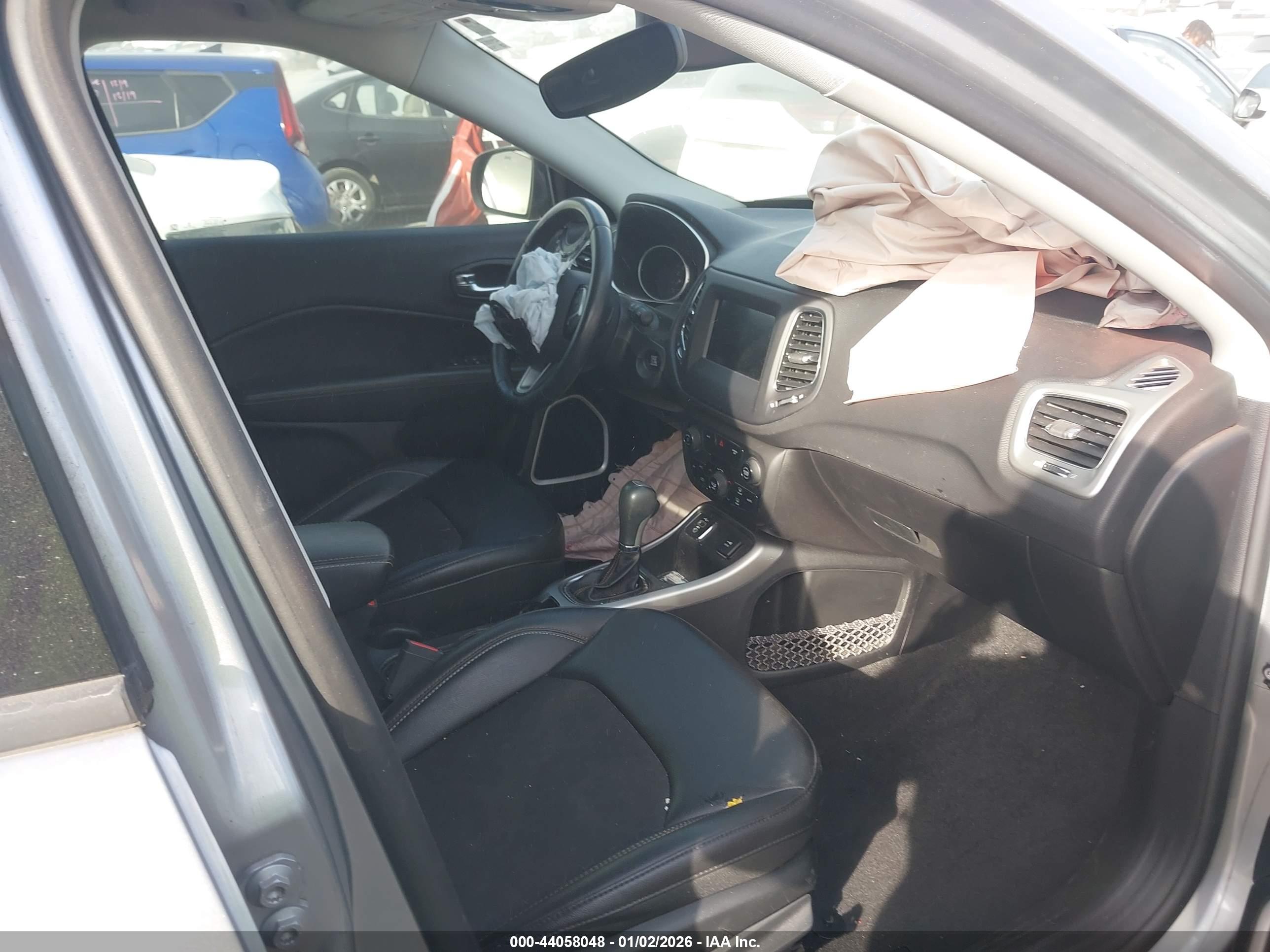 JEEP COMPASS image 5