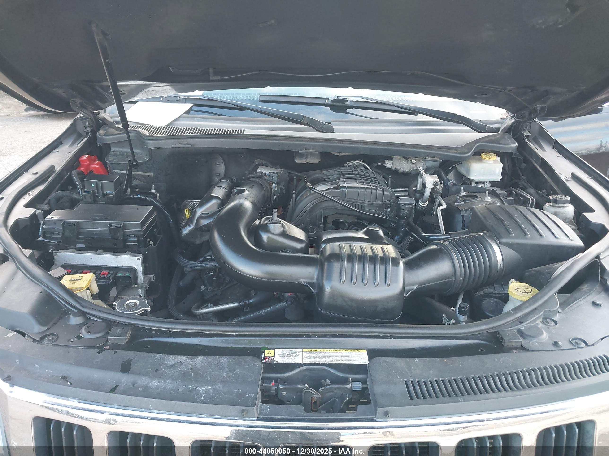 JEEP GRAND image 10