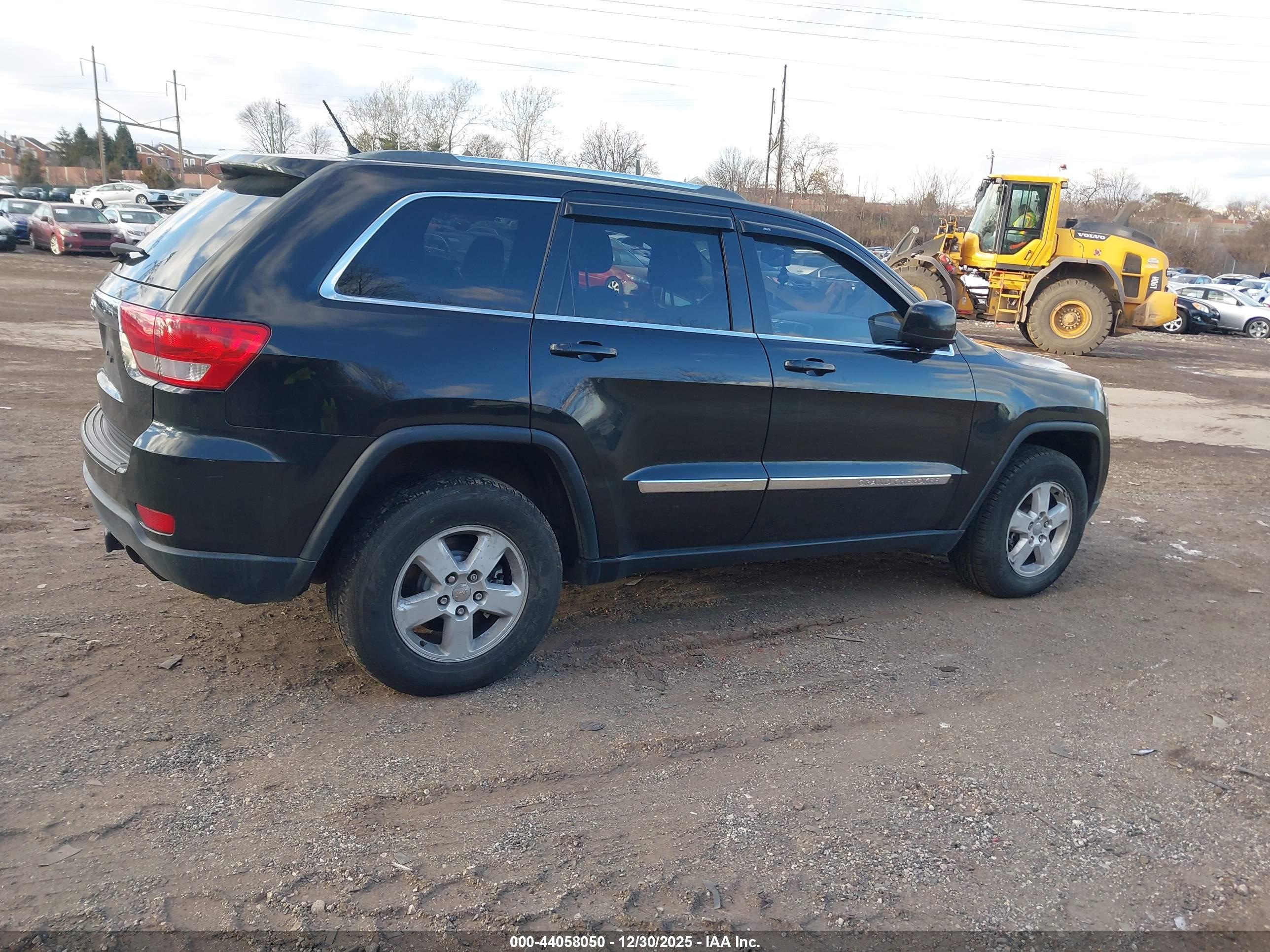 JEEP GRAND image 4