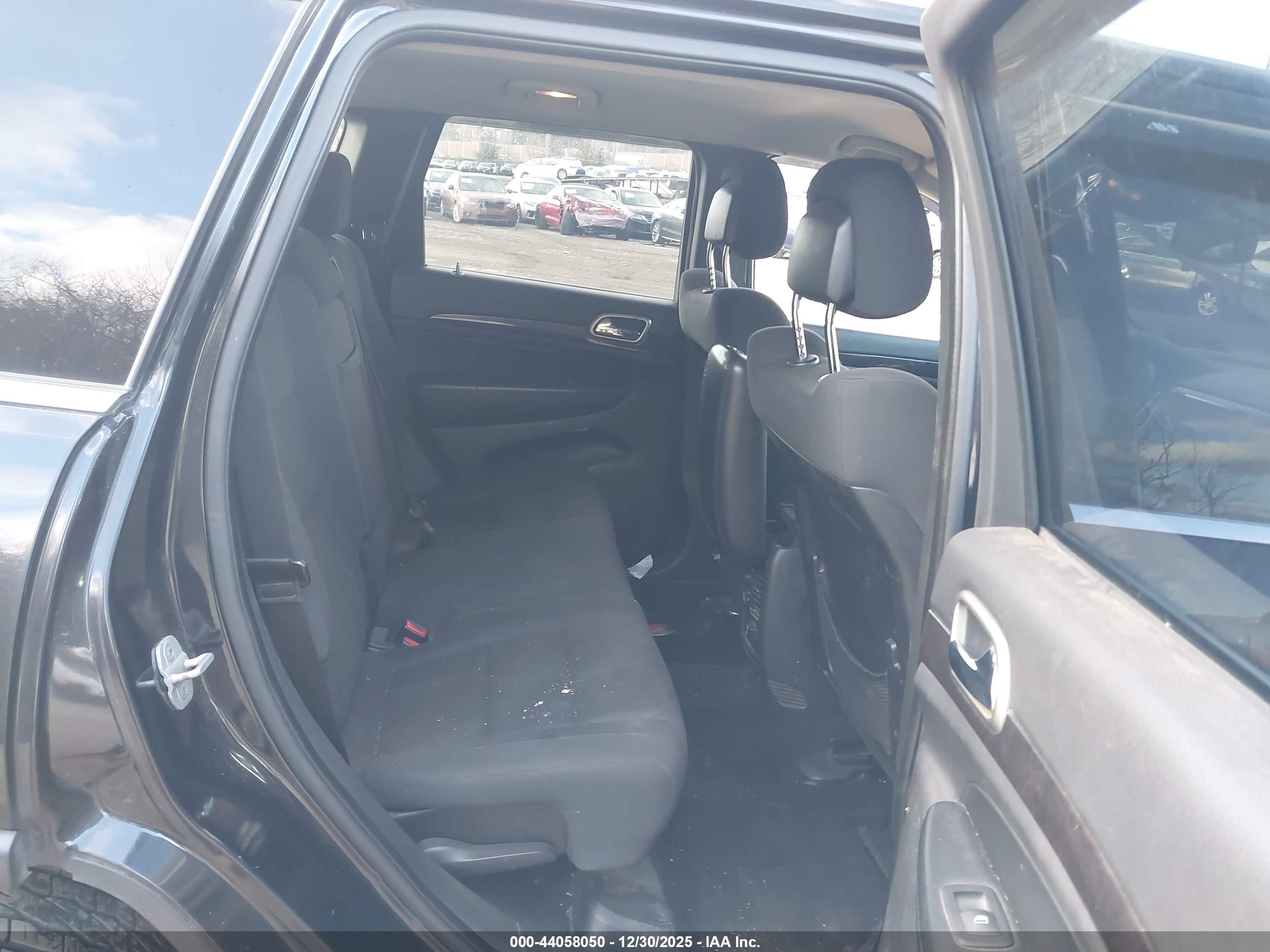 JEEP GRAND image 8