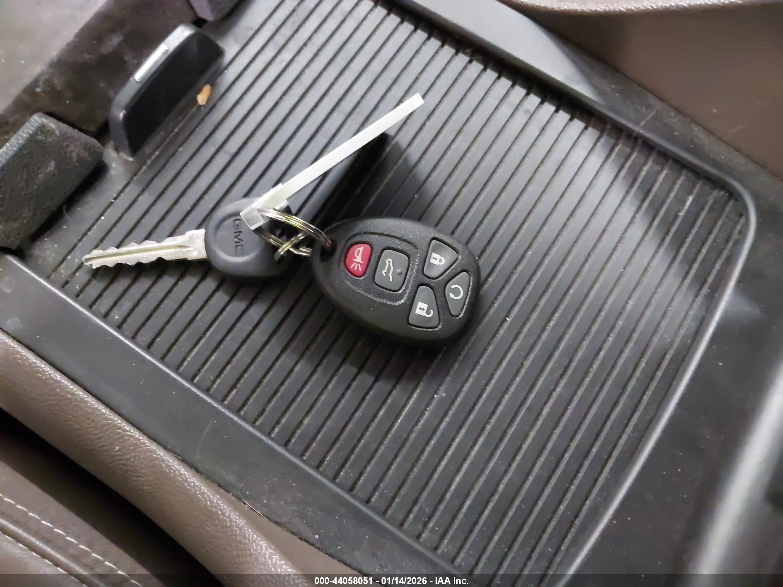 GMC ACADIA image 11