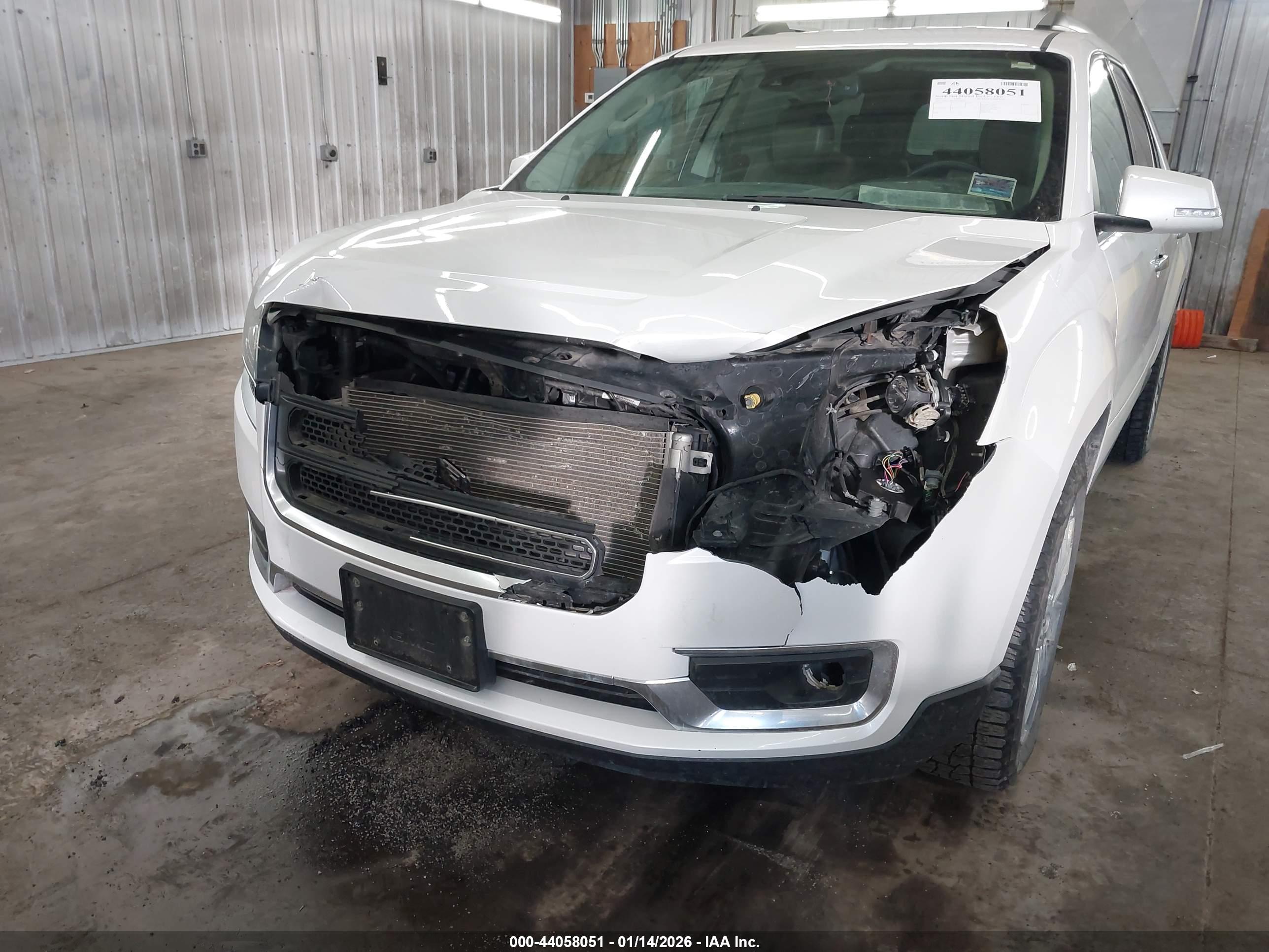 GMC ACADIA image 6