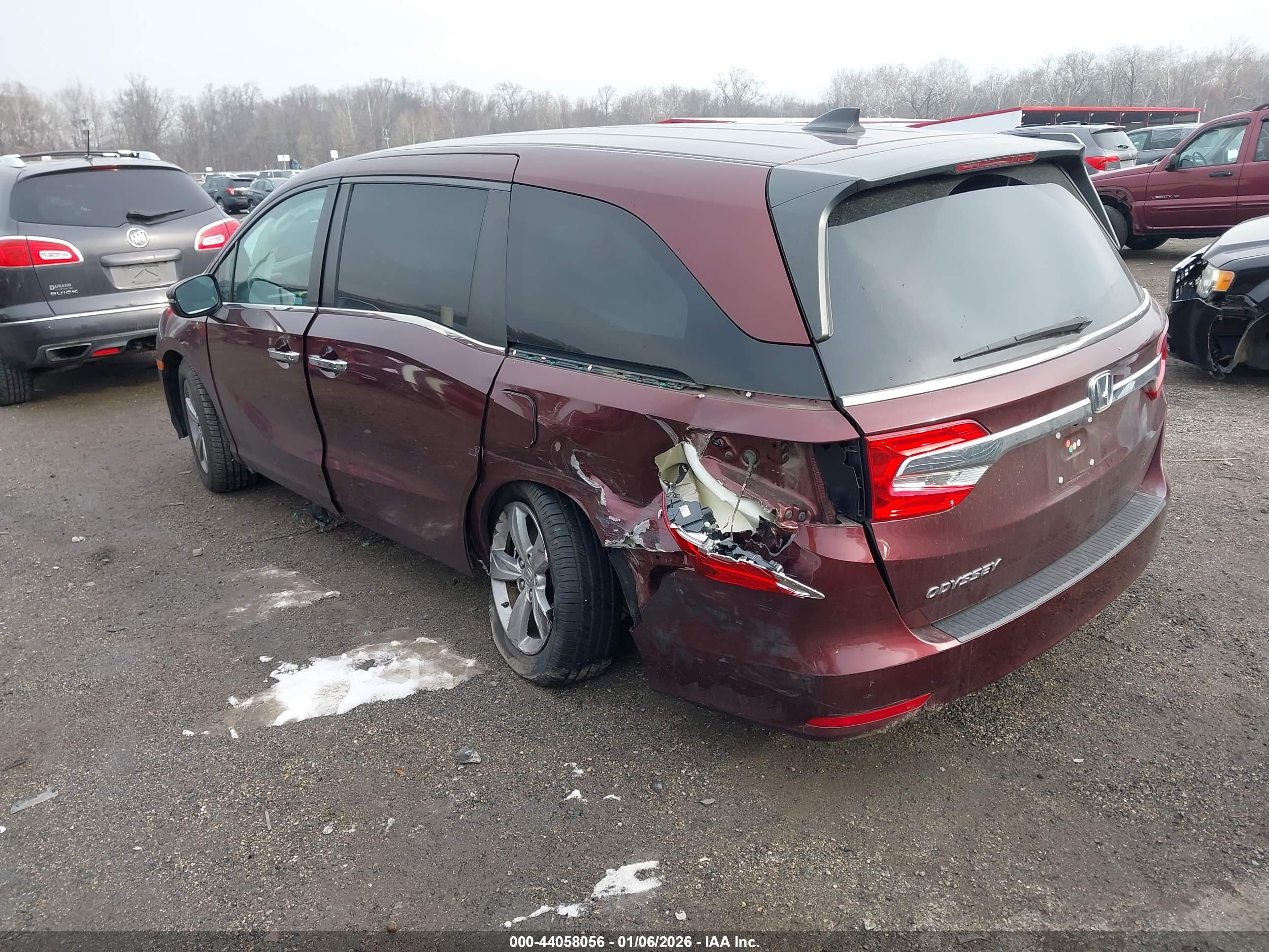 HONDA ODYSSEY image 3