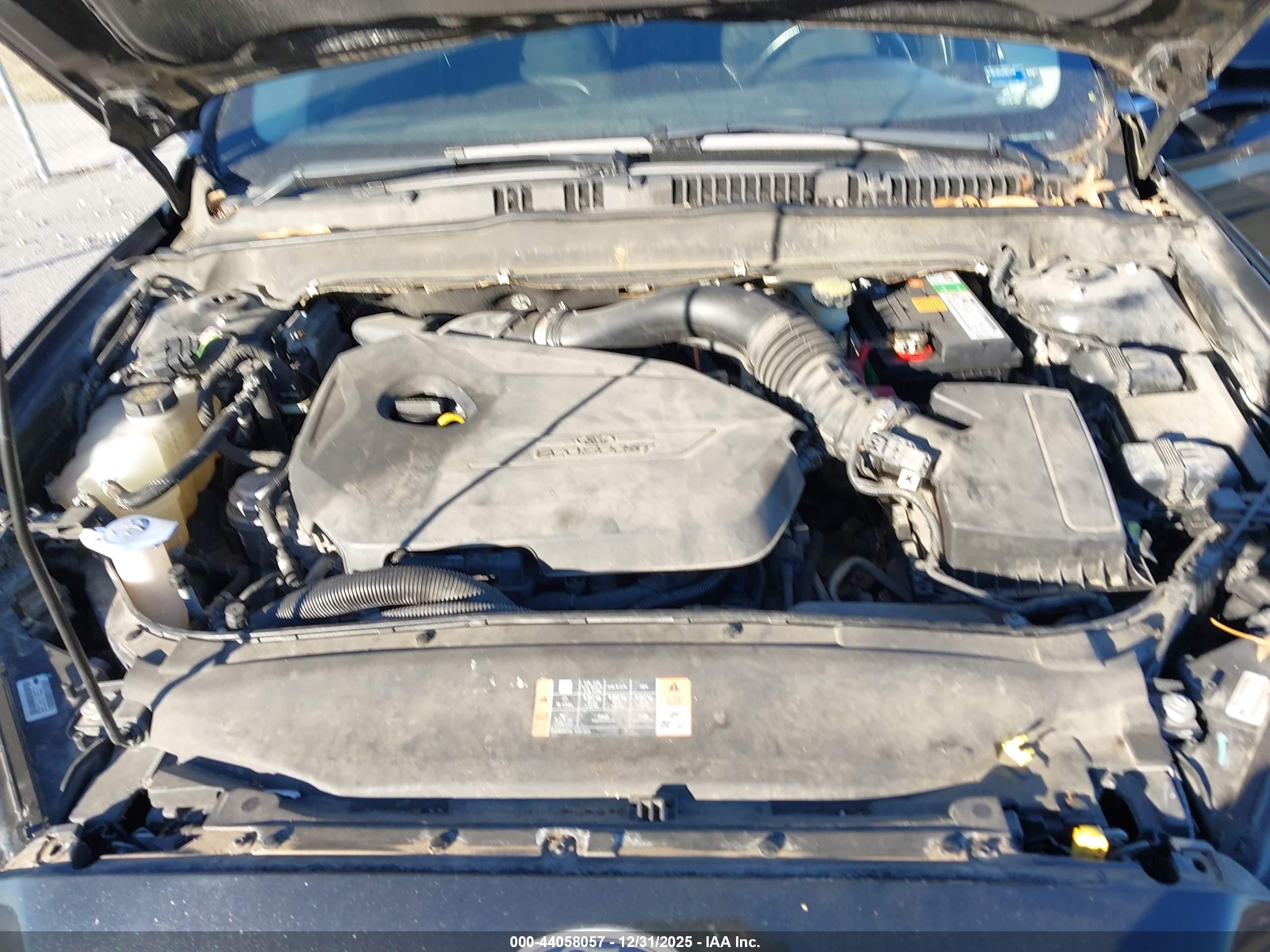 FORD FUSION image 10